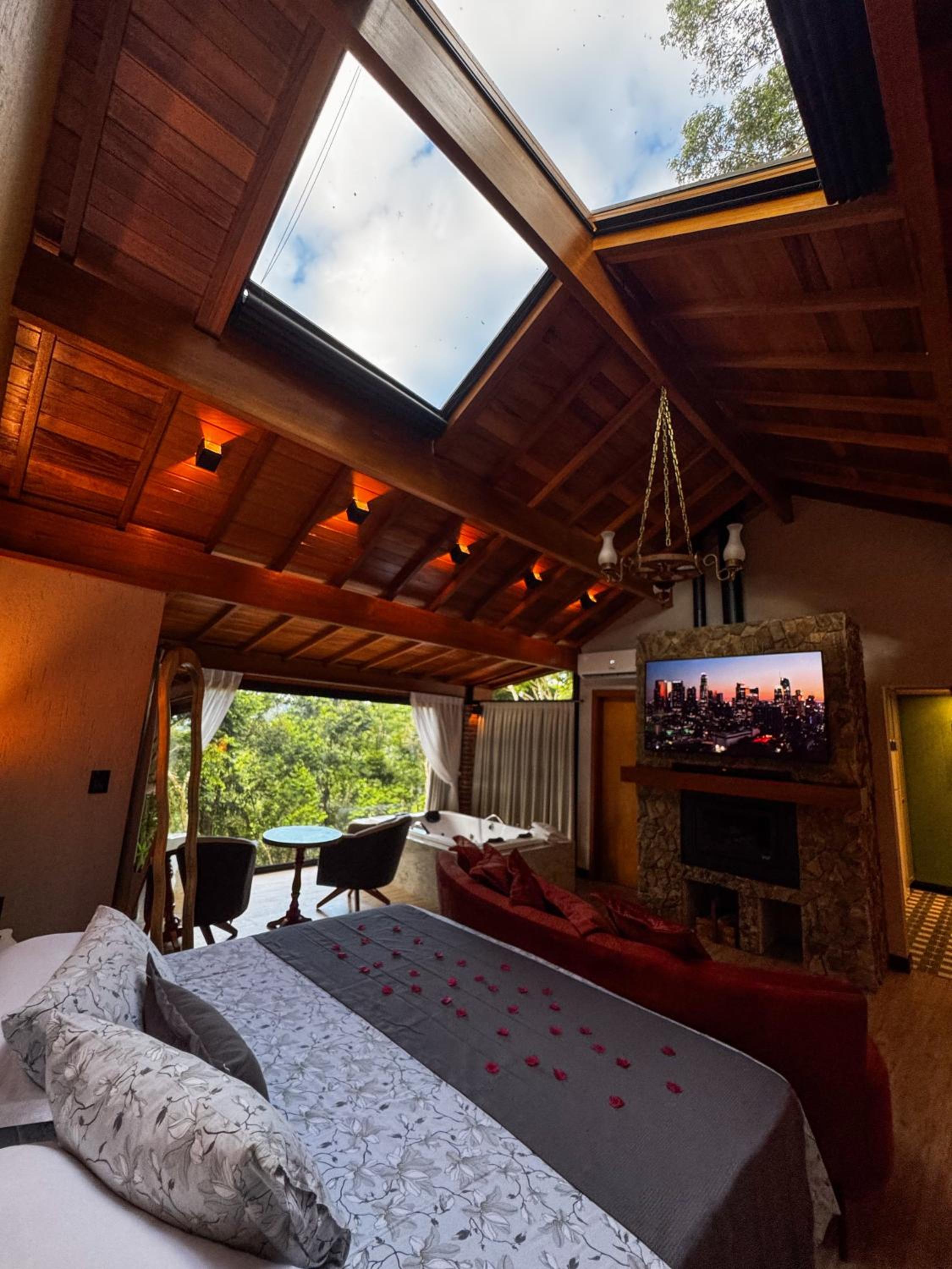 Two-Bedroom Chalet - Photo 13