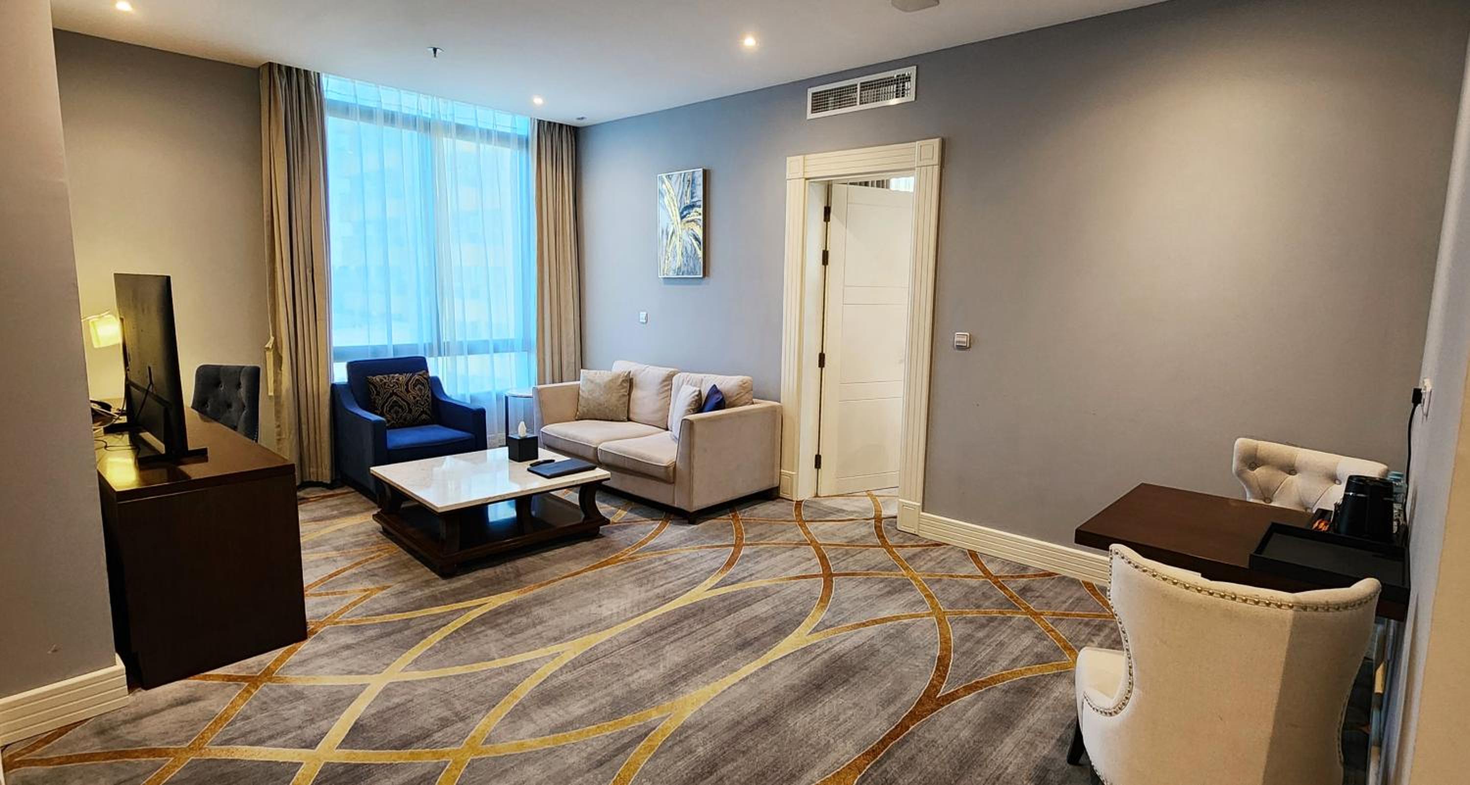 Grand Suite City View