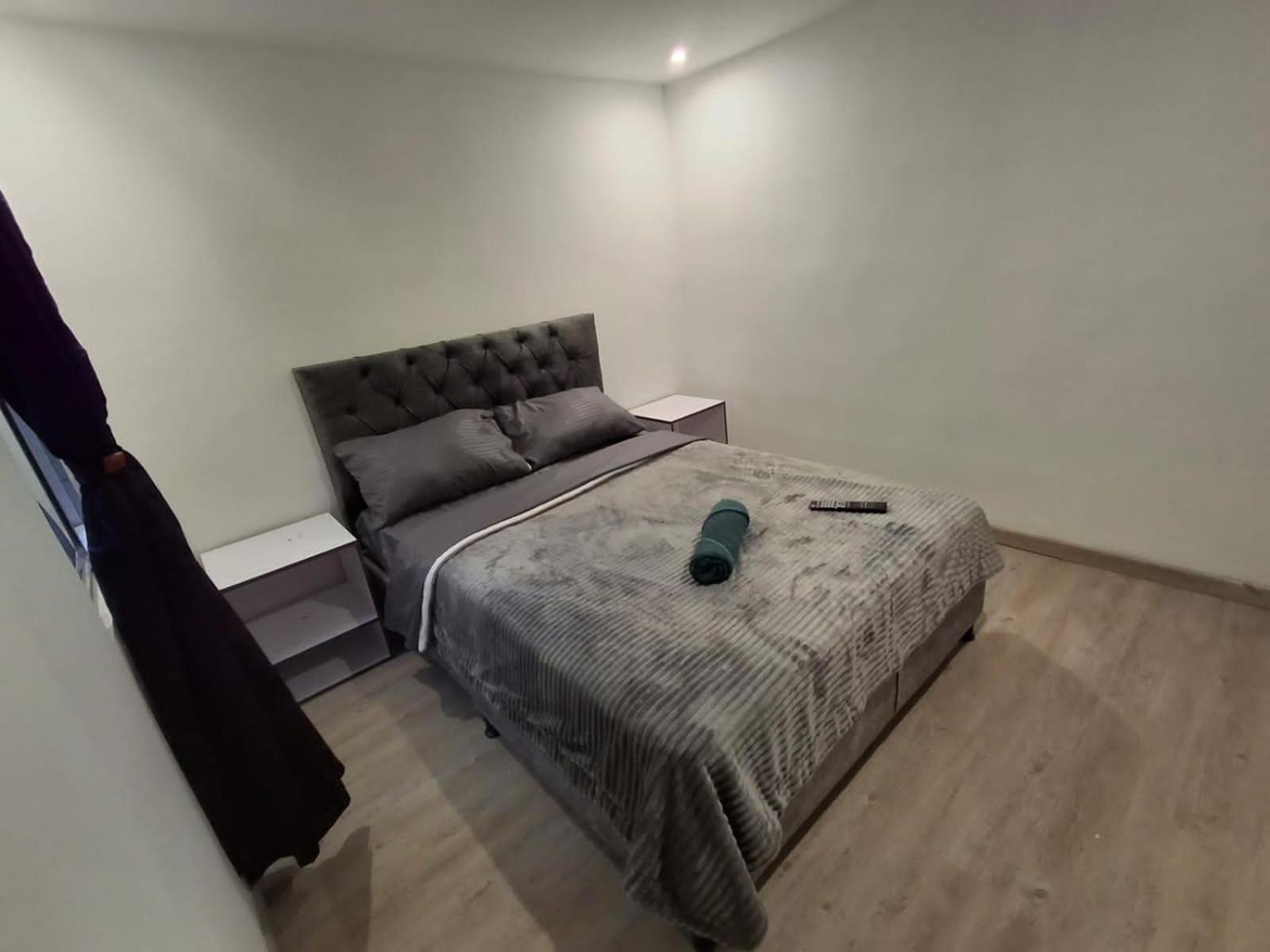 Two-Bedroom Standard Apartment photo 2