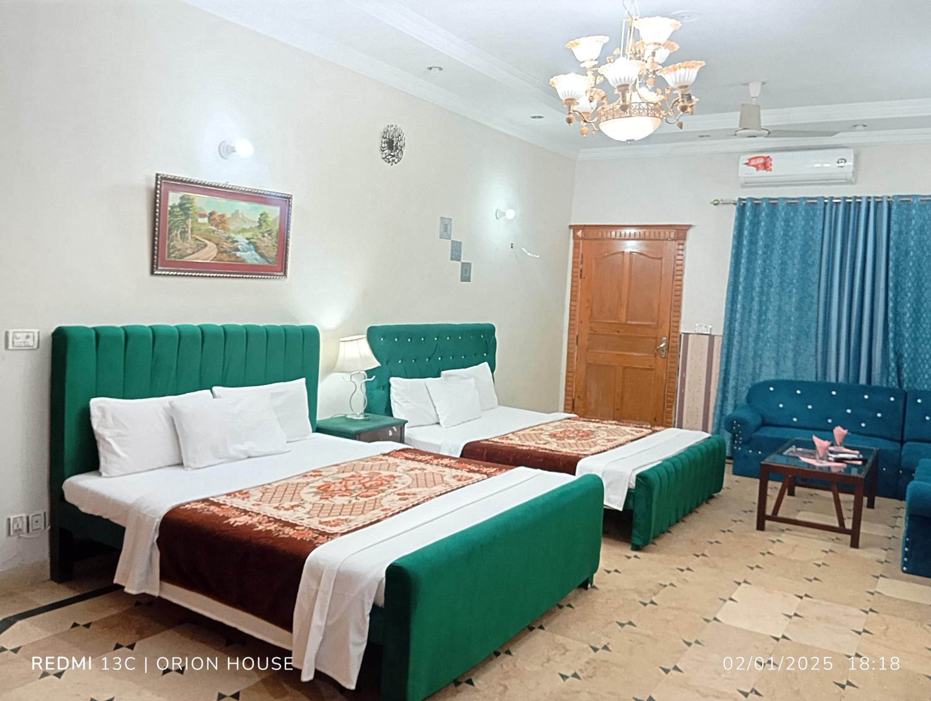 Comfort Triple Room