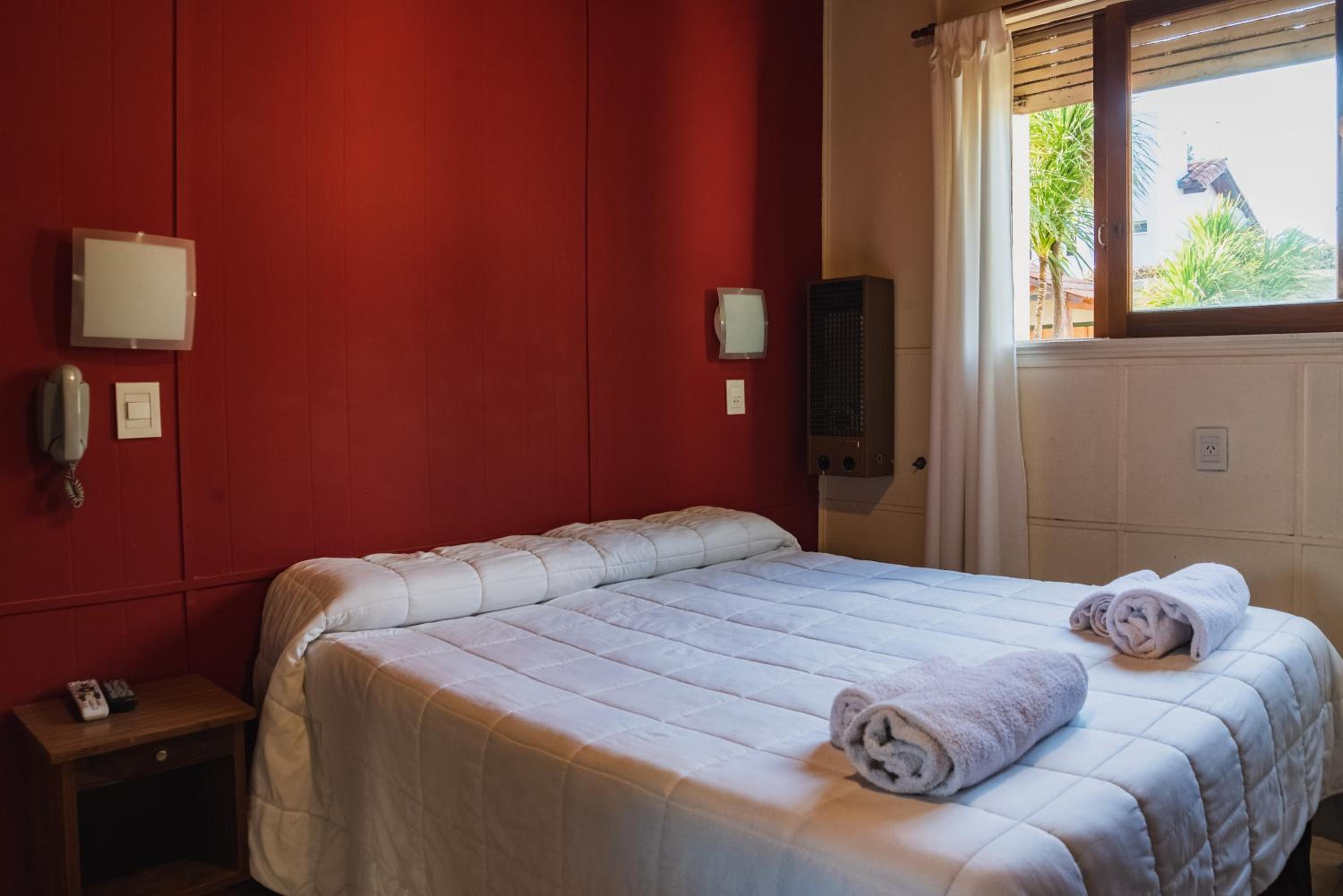 Double or Twin Room photo 3