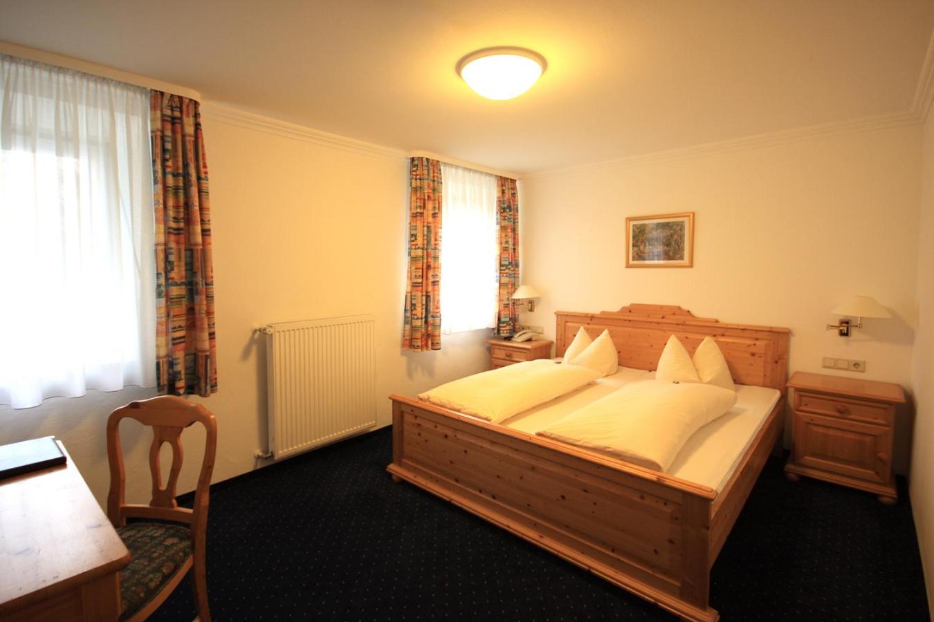 Double Room - Photo 4