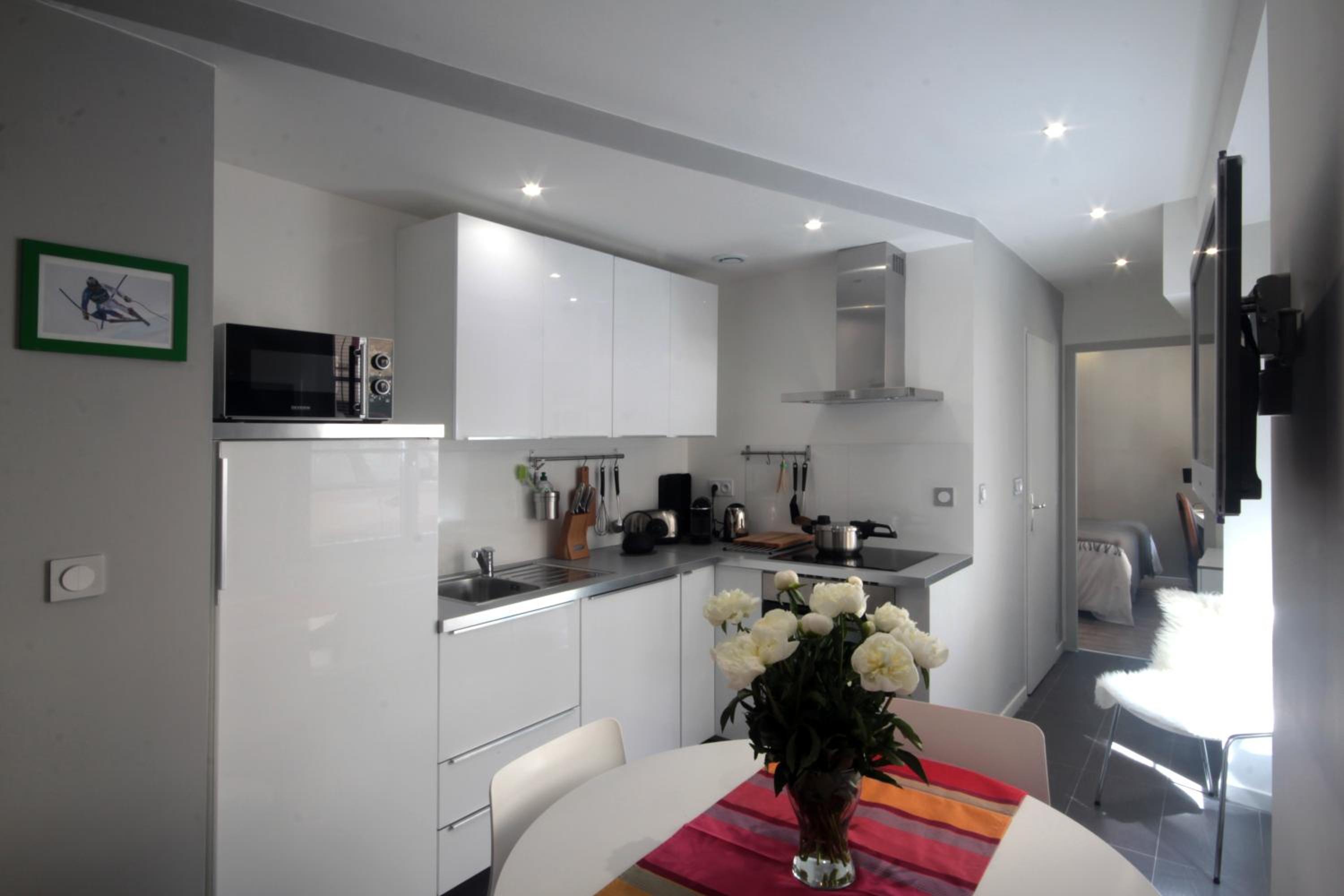 Apartment - Ground Floor - Photo 8