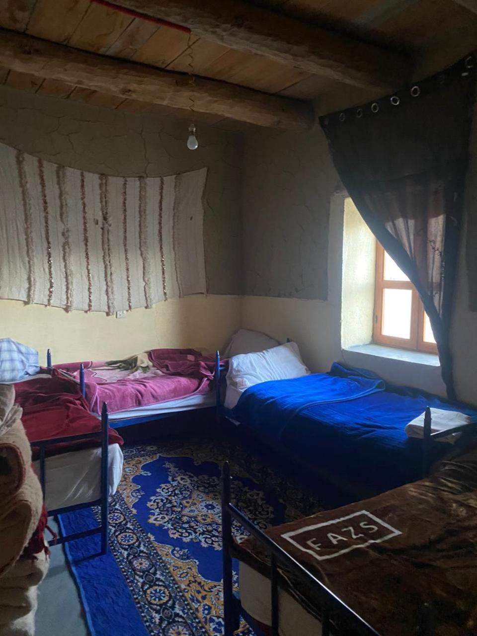 Single Room with Mountain View