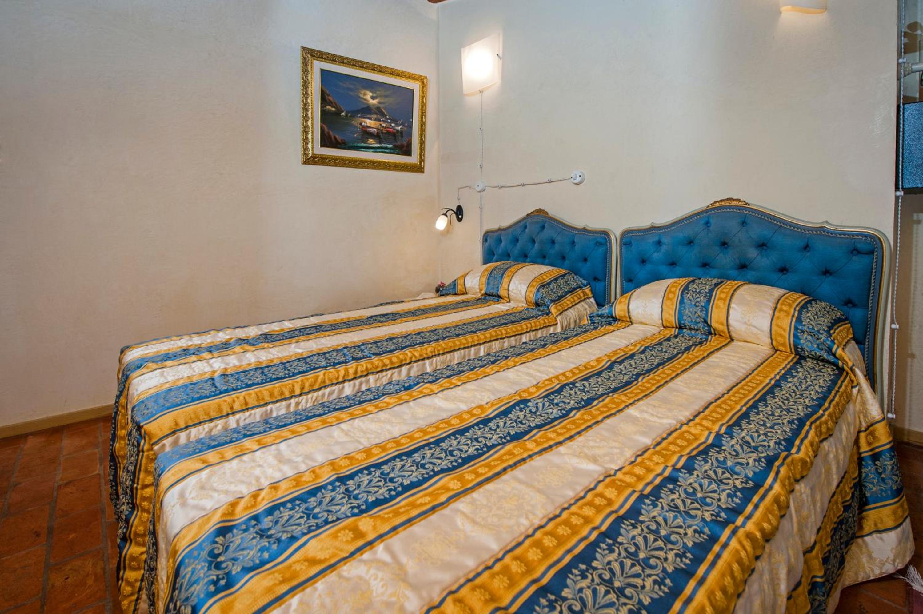 Double Room - Annex Building - Photo 9