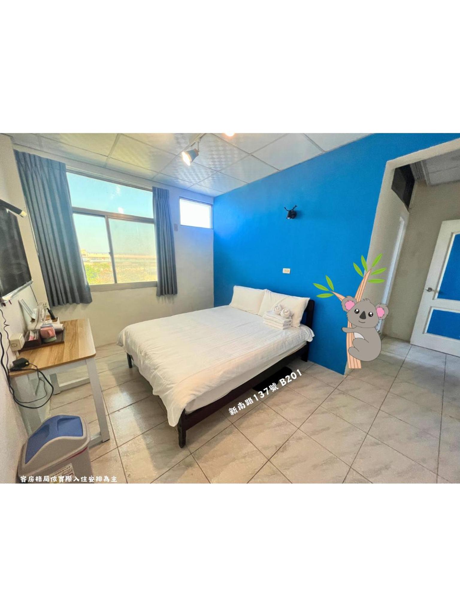 Double Room with Private Bathroom photo 3