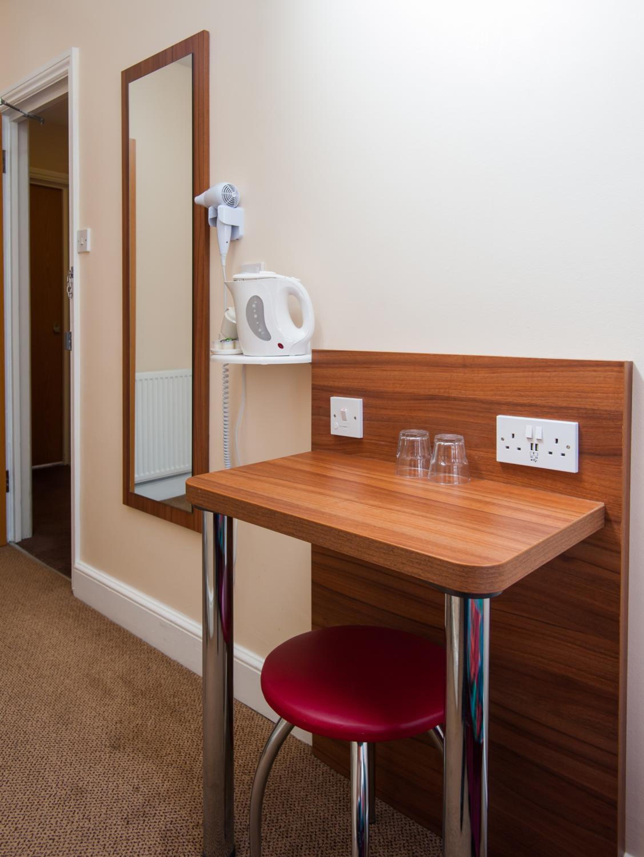 Double Room with Shared Toilet photo 2