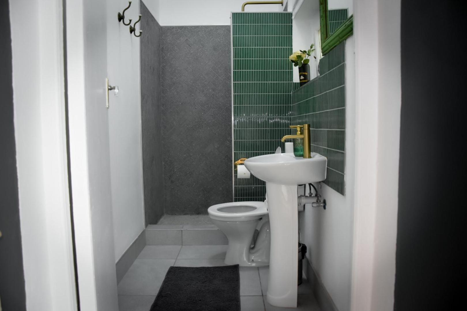 Apartment - Ground Floor - Photo 8