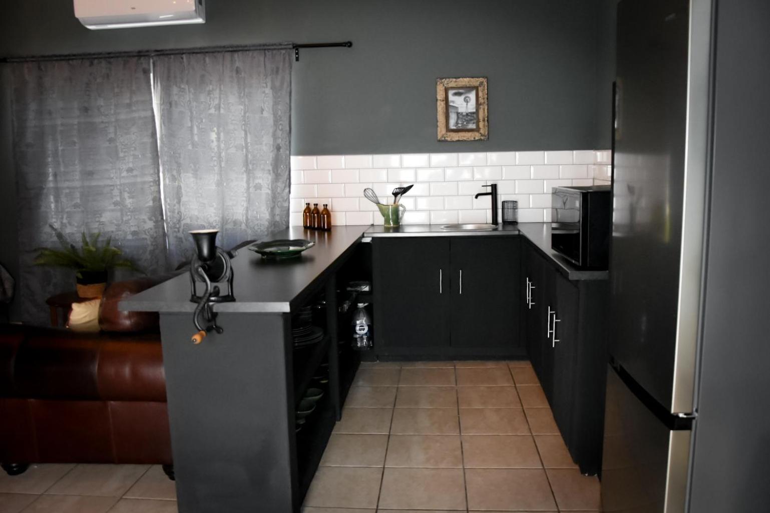 Apartment - Ground Floor - Photo 1