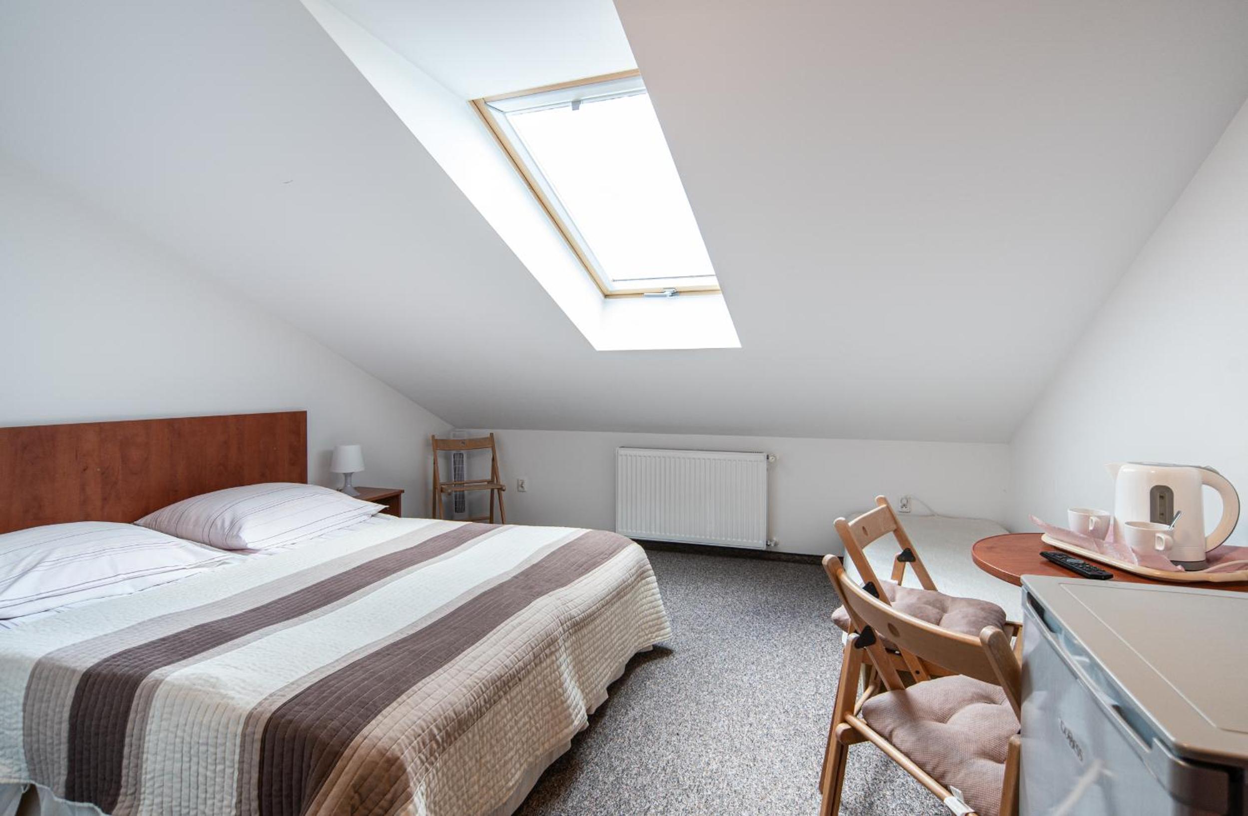 Budget Double Room - Photo 1