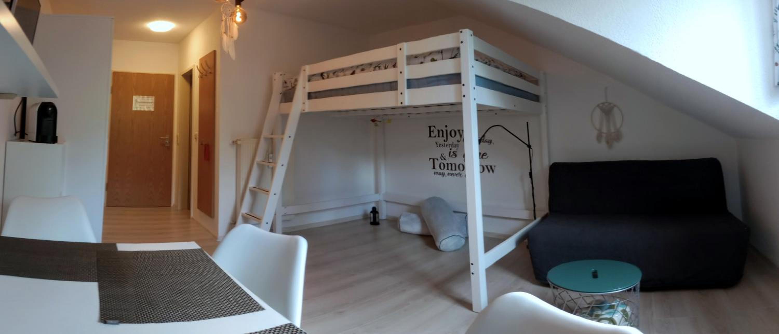 Deluxe Apartment photo 1