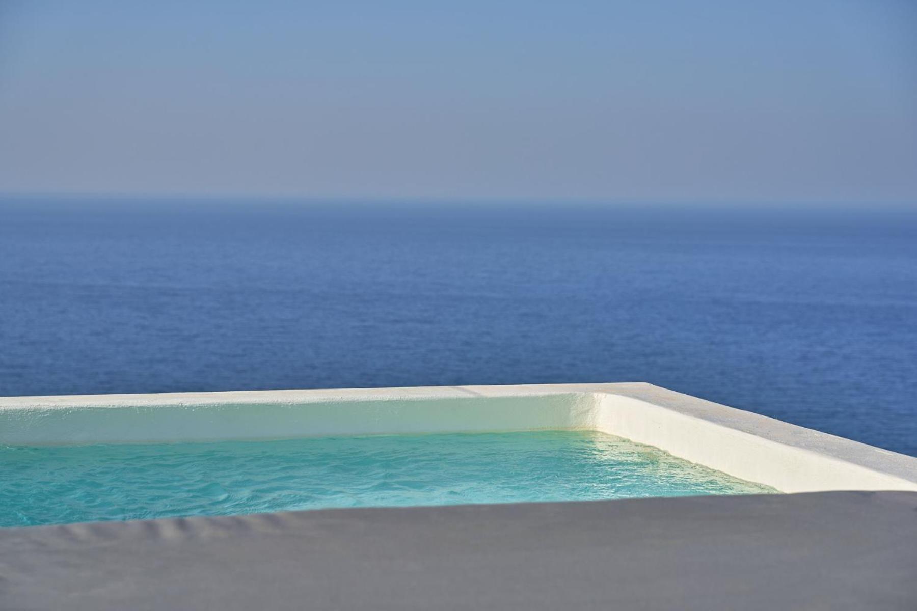 Superior Villa photo 1