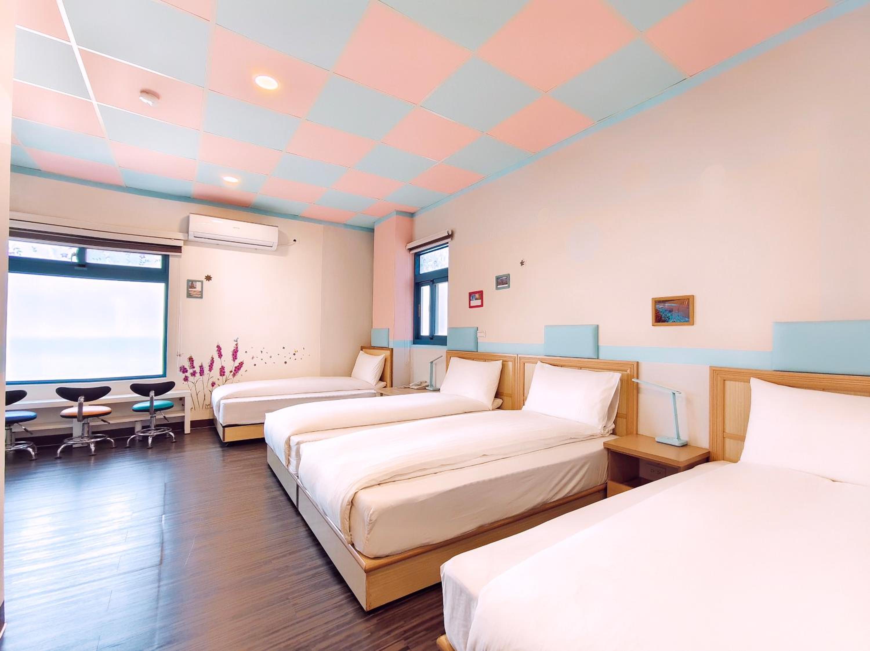 Quadruple Room with Sea View