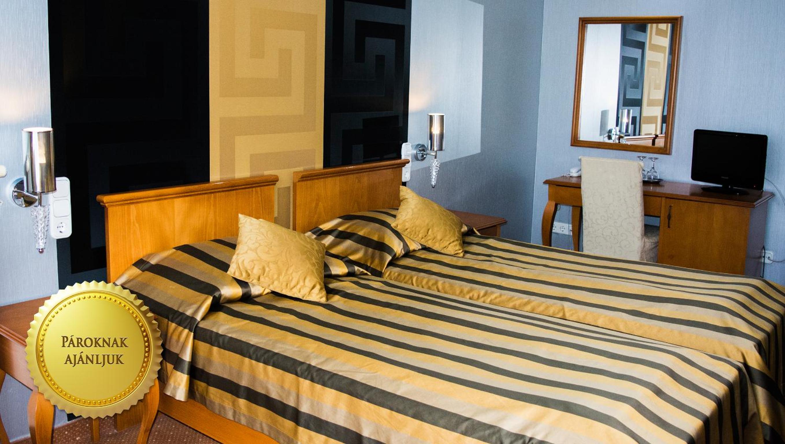 Double Room - Photo 10