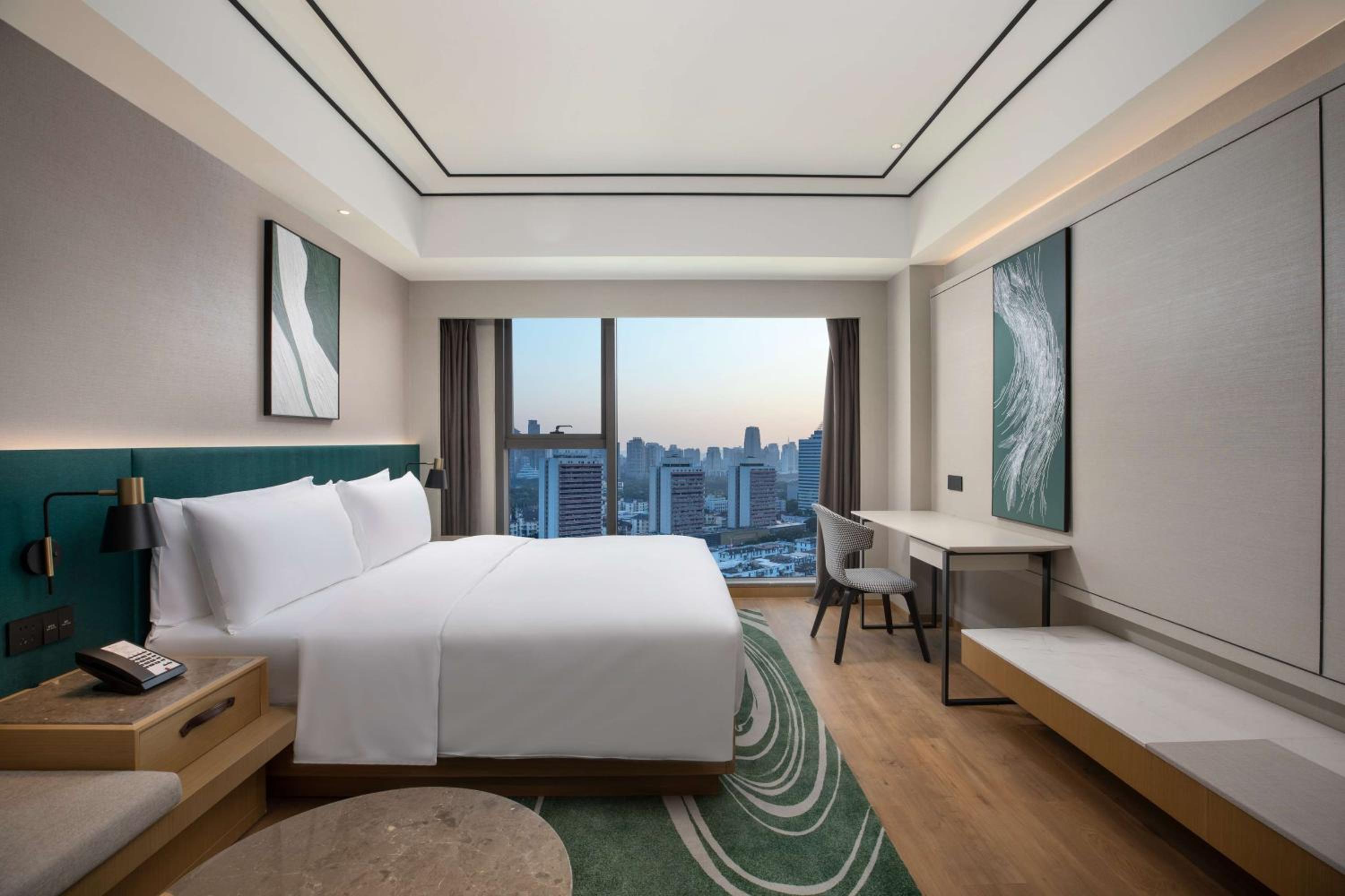 Superior King Room photo 2