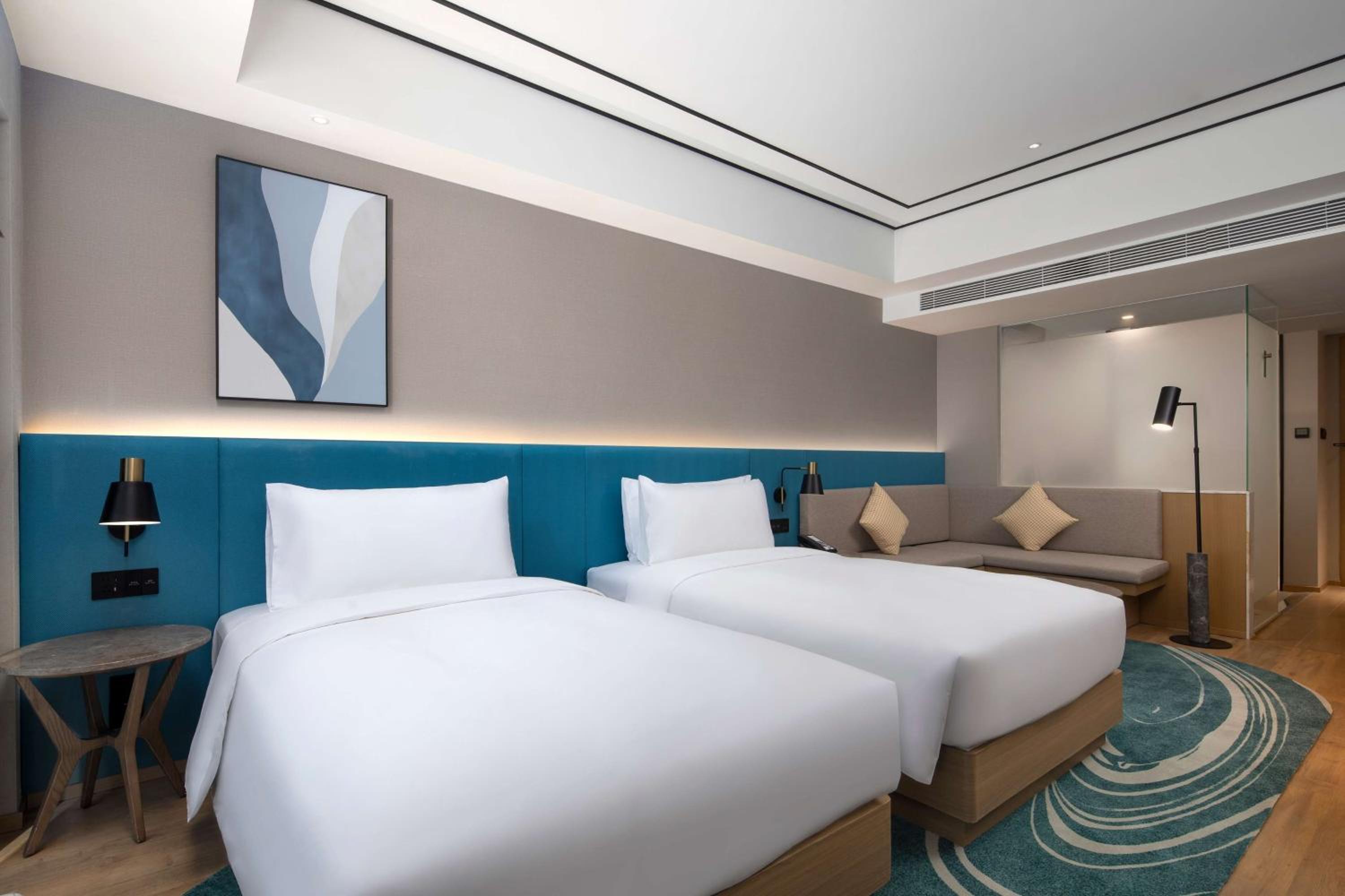 Superior Twin Room photo 2