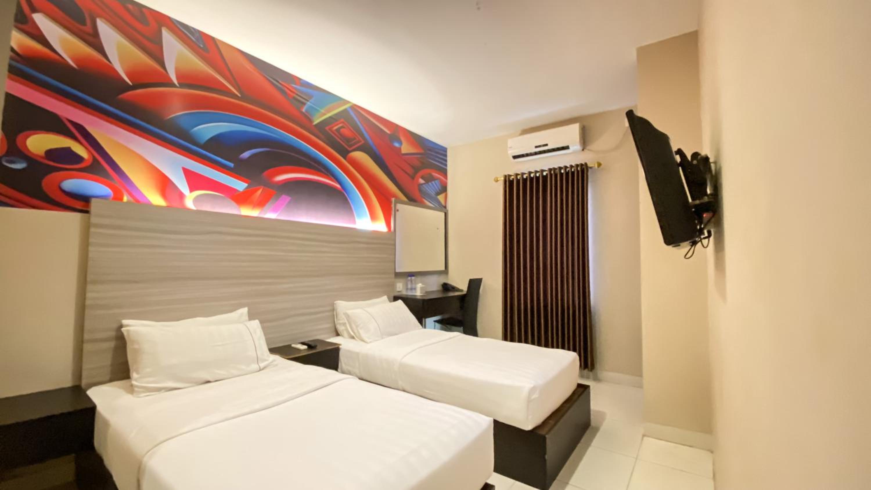 Superior Twin Room