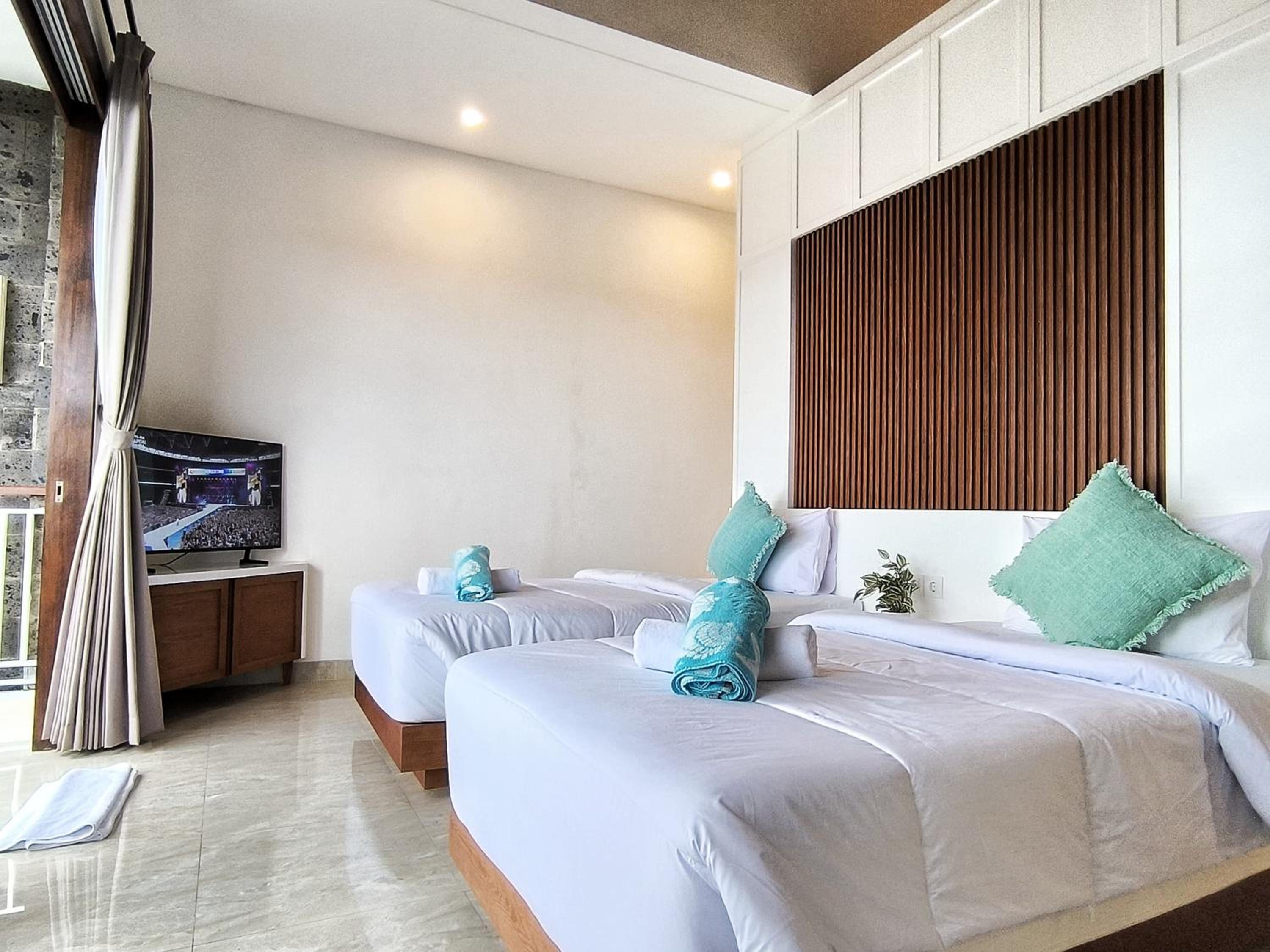 Deluxe Twin Room - Photo 8