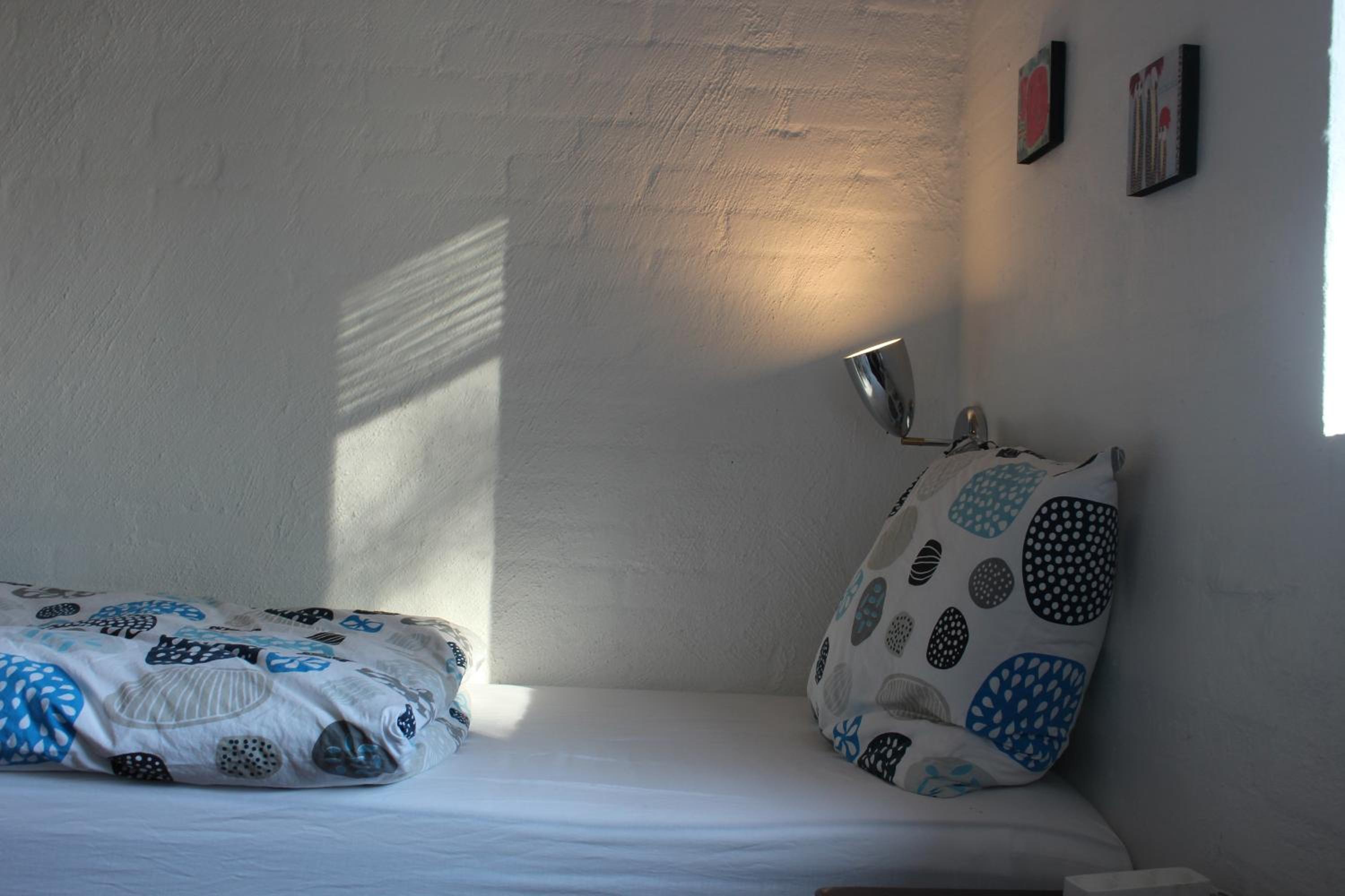 Double or Twin Room with Shared Bathroom photo 1