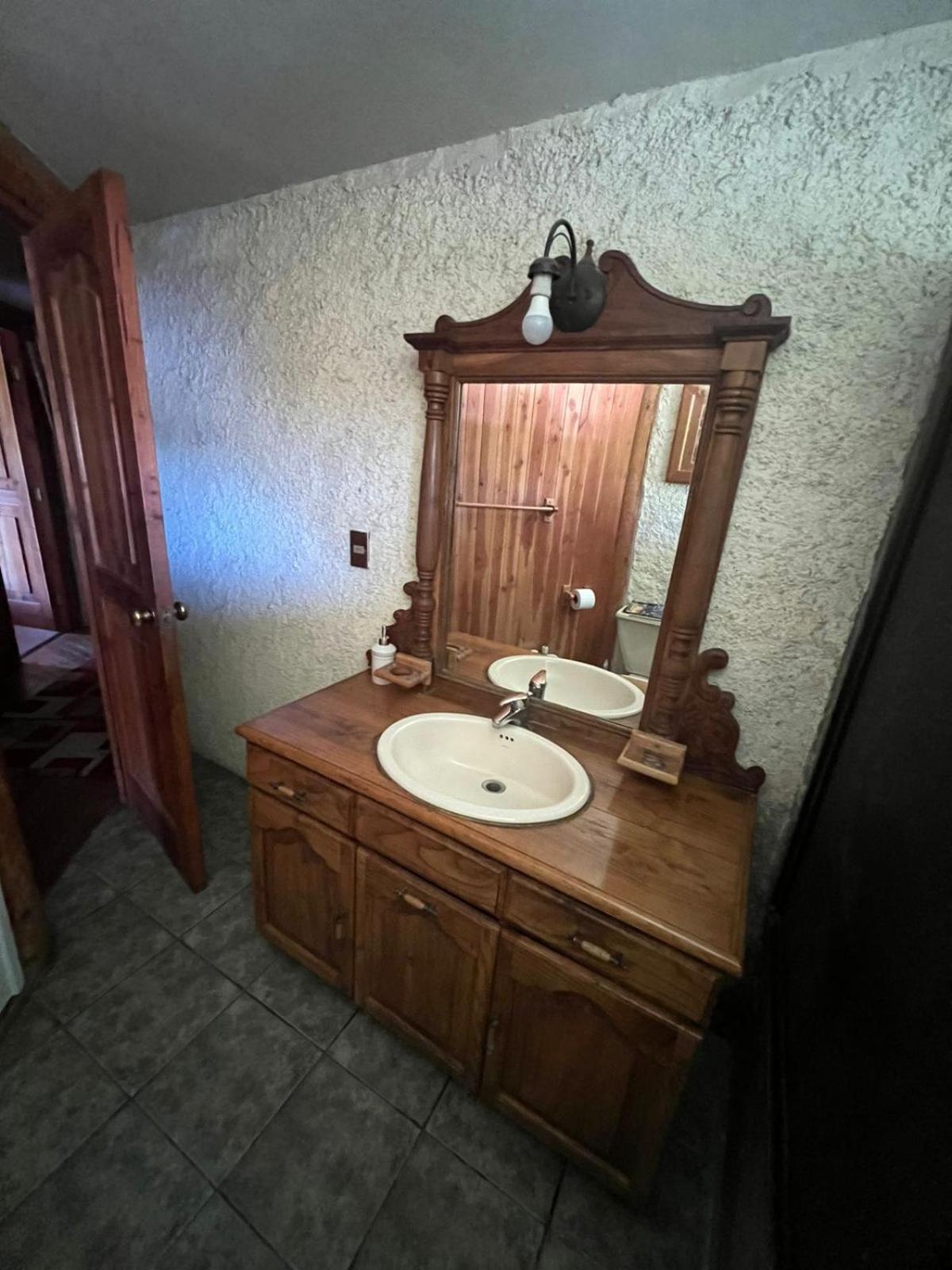 Double Room with Private External Bathroom photo 3