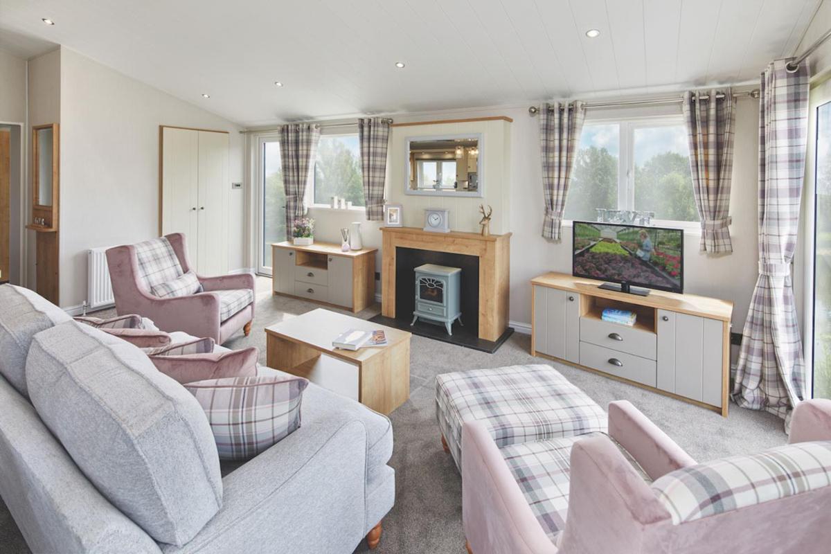 Caravan photo 2