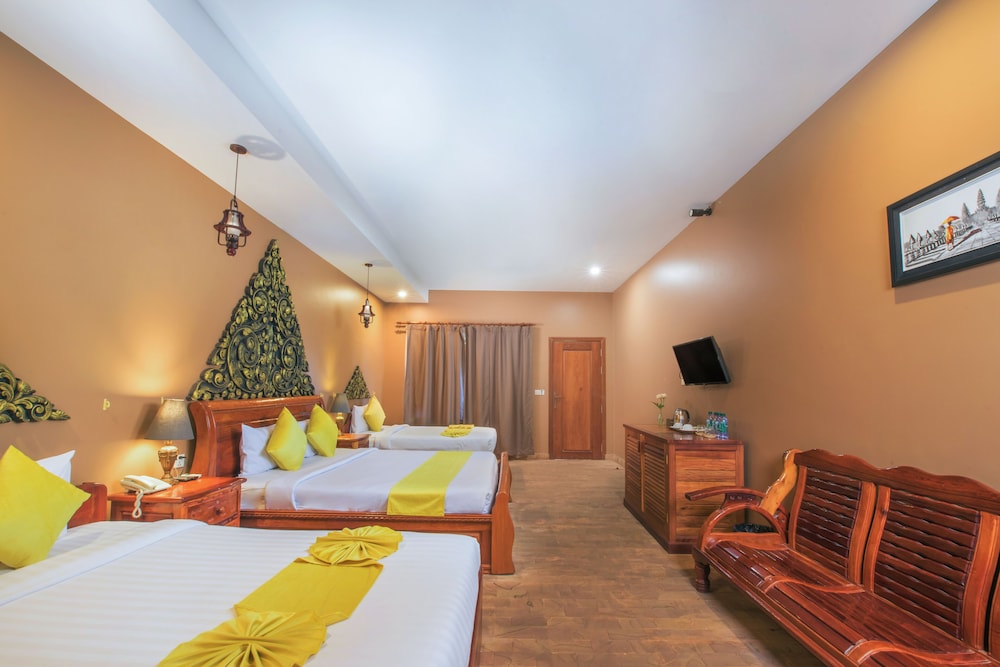 Deluxe Triple Room - Photo 6