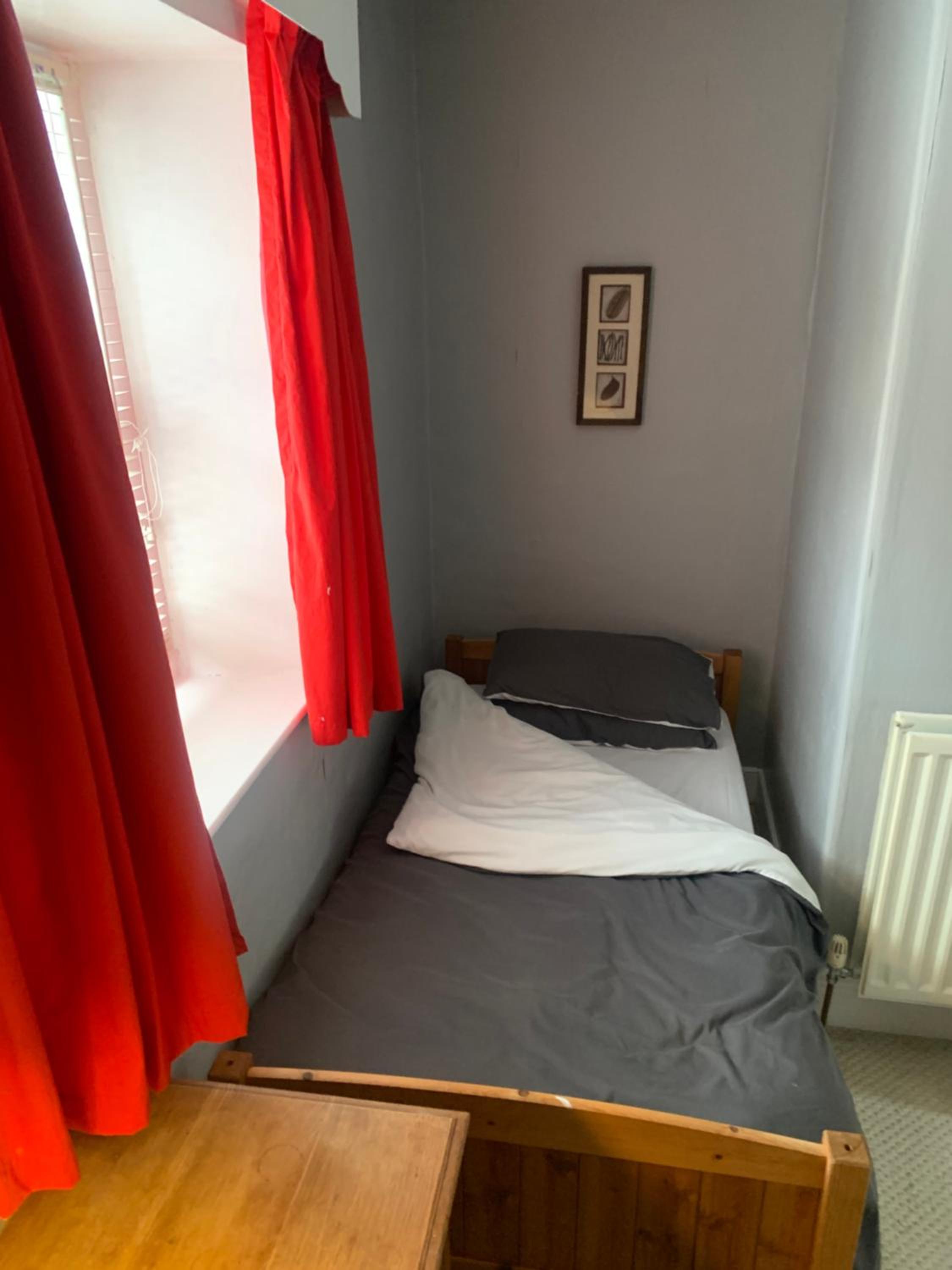 Standard Twin Room with Garden View photo 3