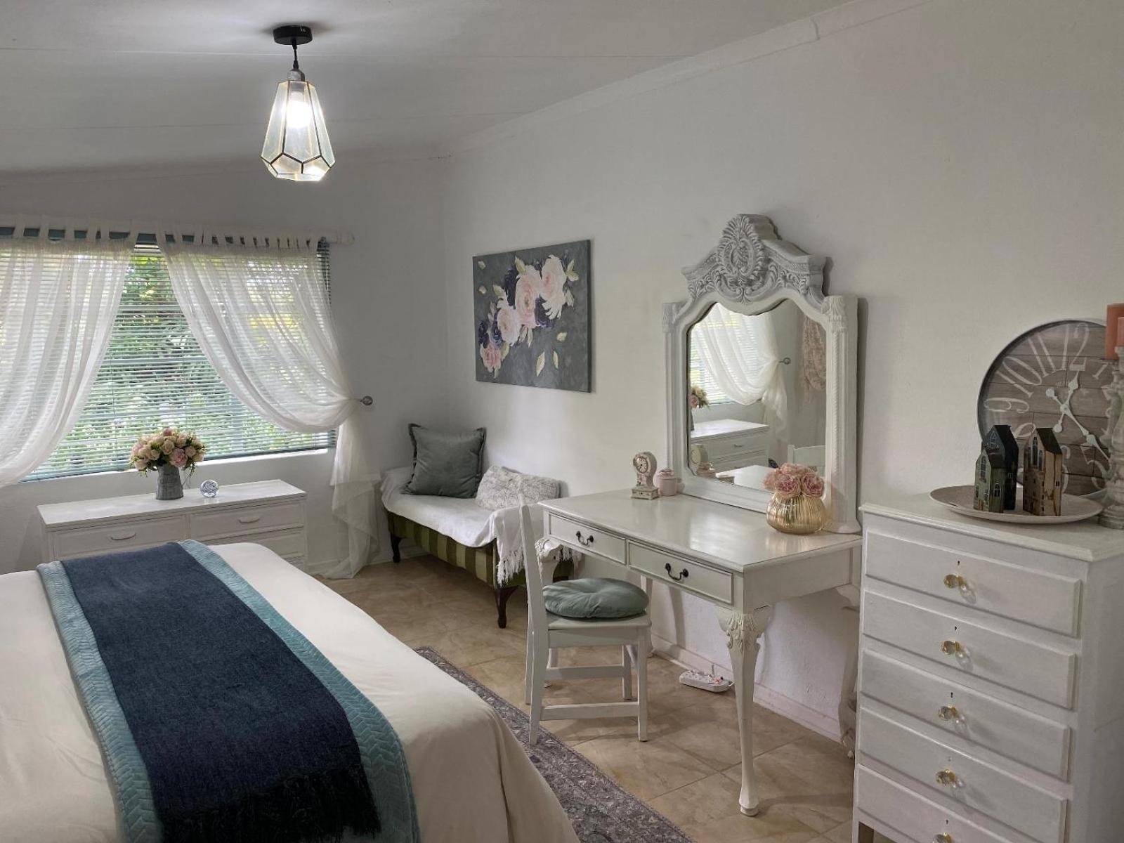Two-Bedroom Cottage photo 2