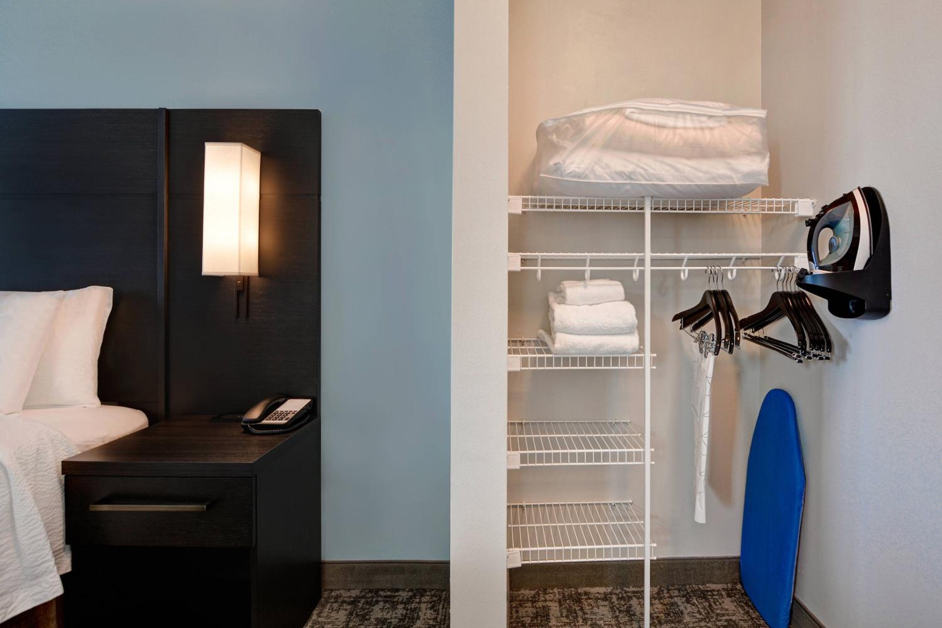 King Suite with Sofa Bed - Photo 2