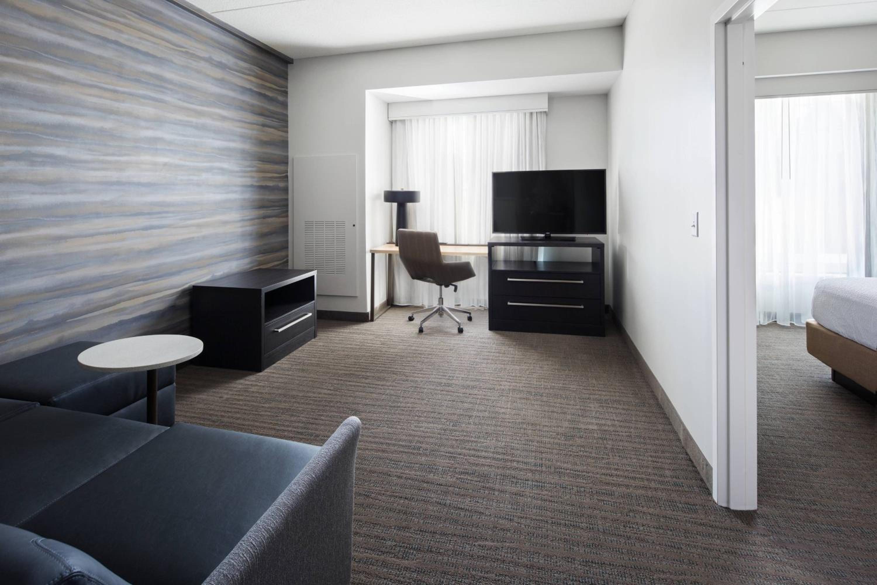 One-Bedroom King Suite with Sofa Bed - Hearing Accessible photo 2