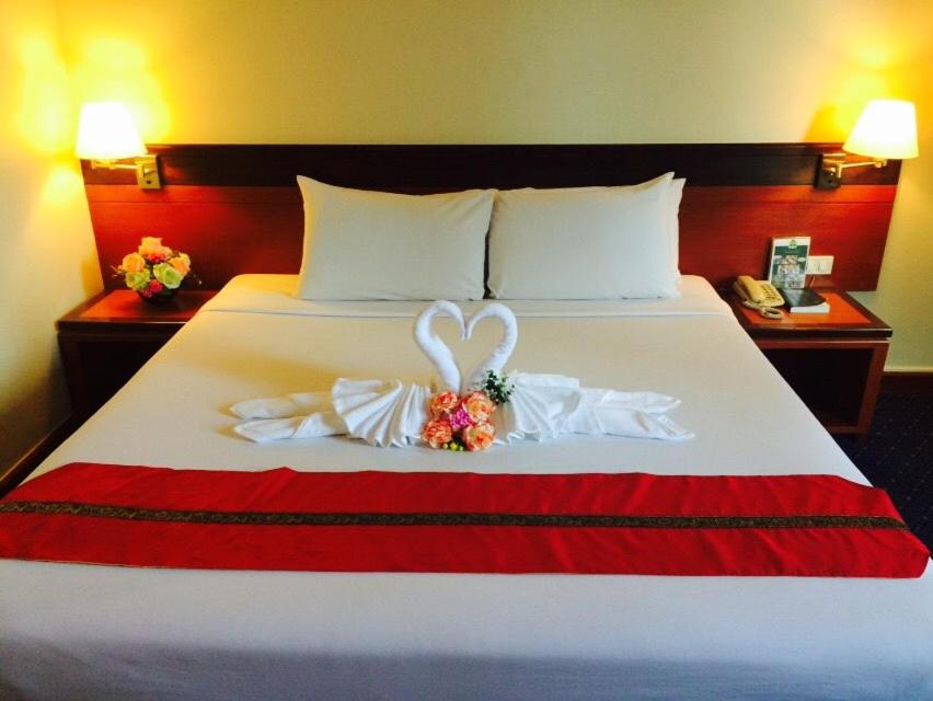 Standard Double or Twin Room - Photo 2