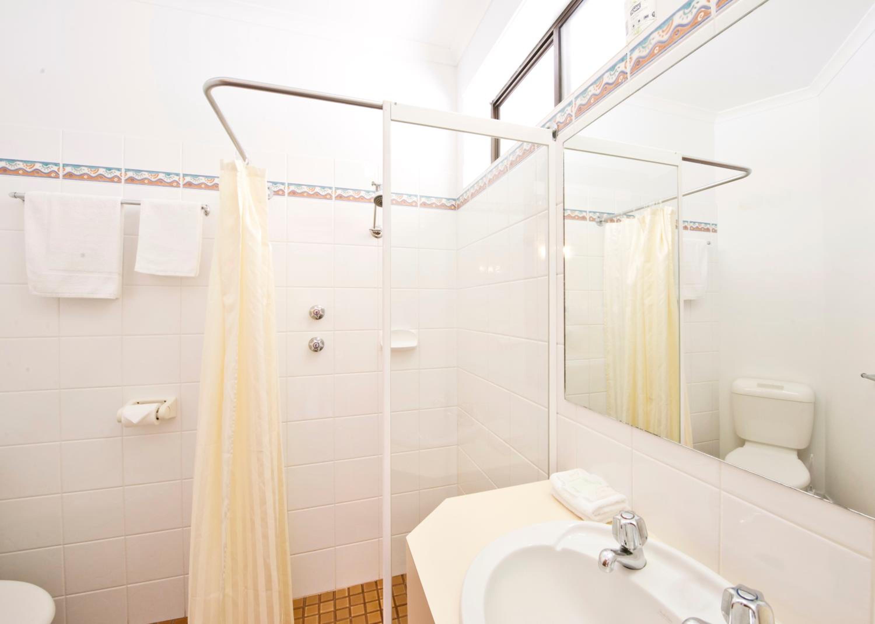 Triple Room with Ocean View - Photo 11