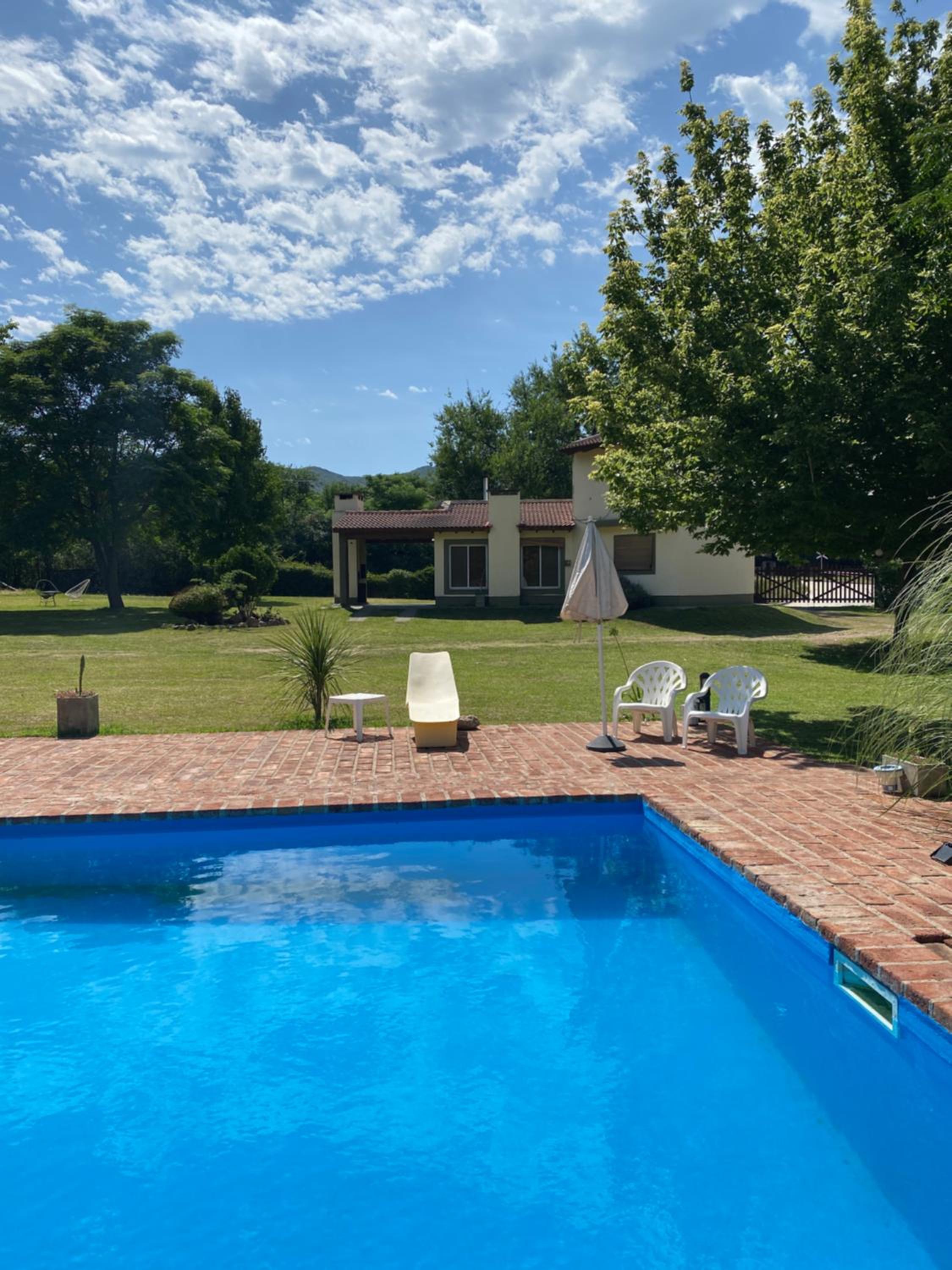 Bungalow photo 1