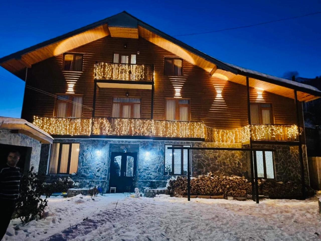 Double Room with Mountain View