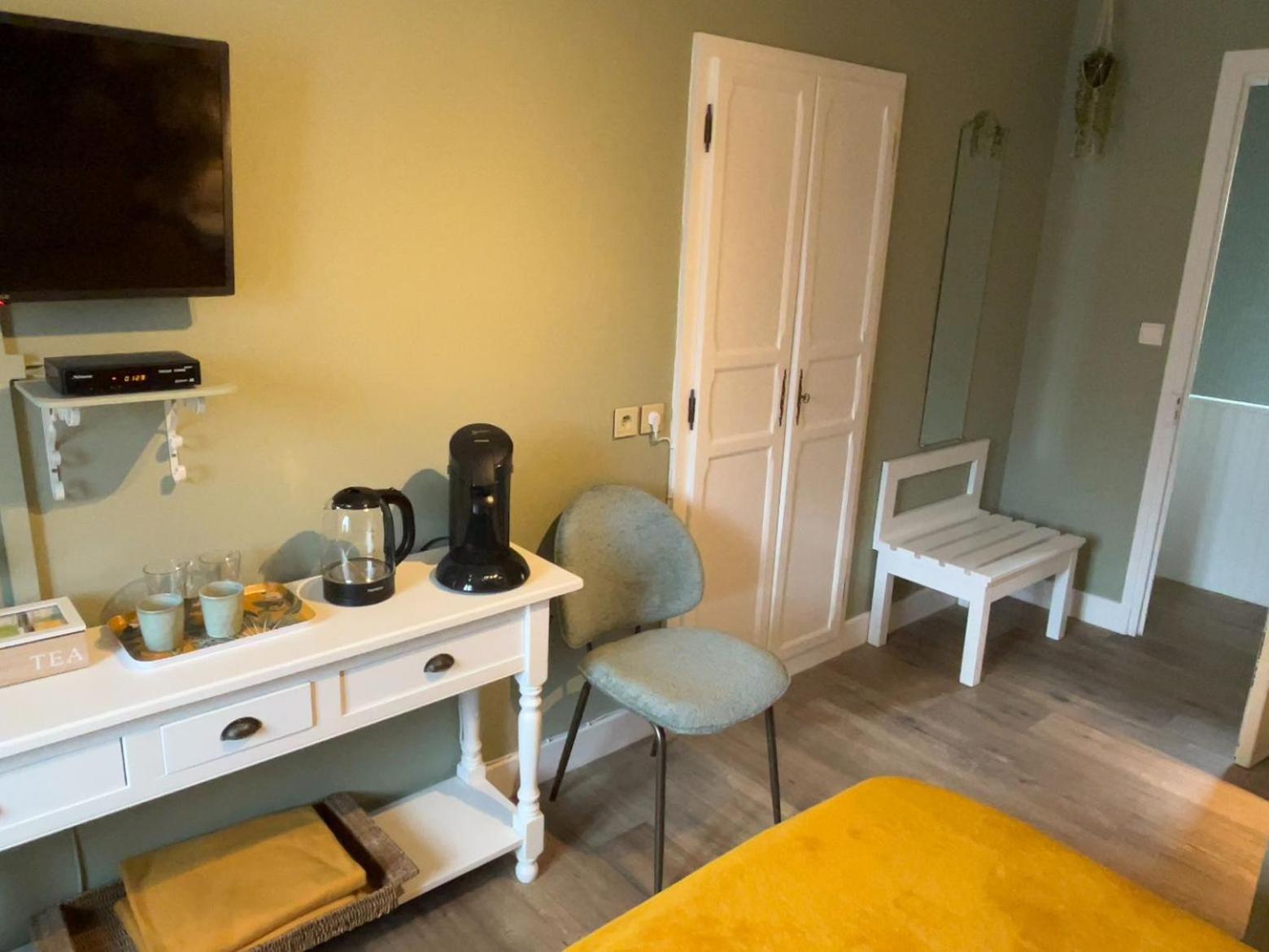 Double Room photo 2
