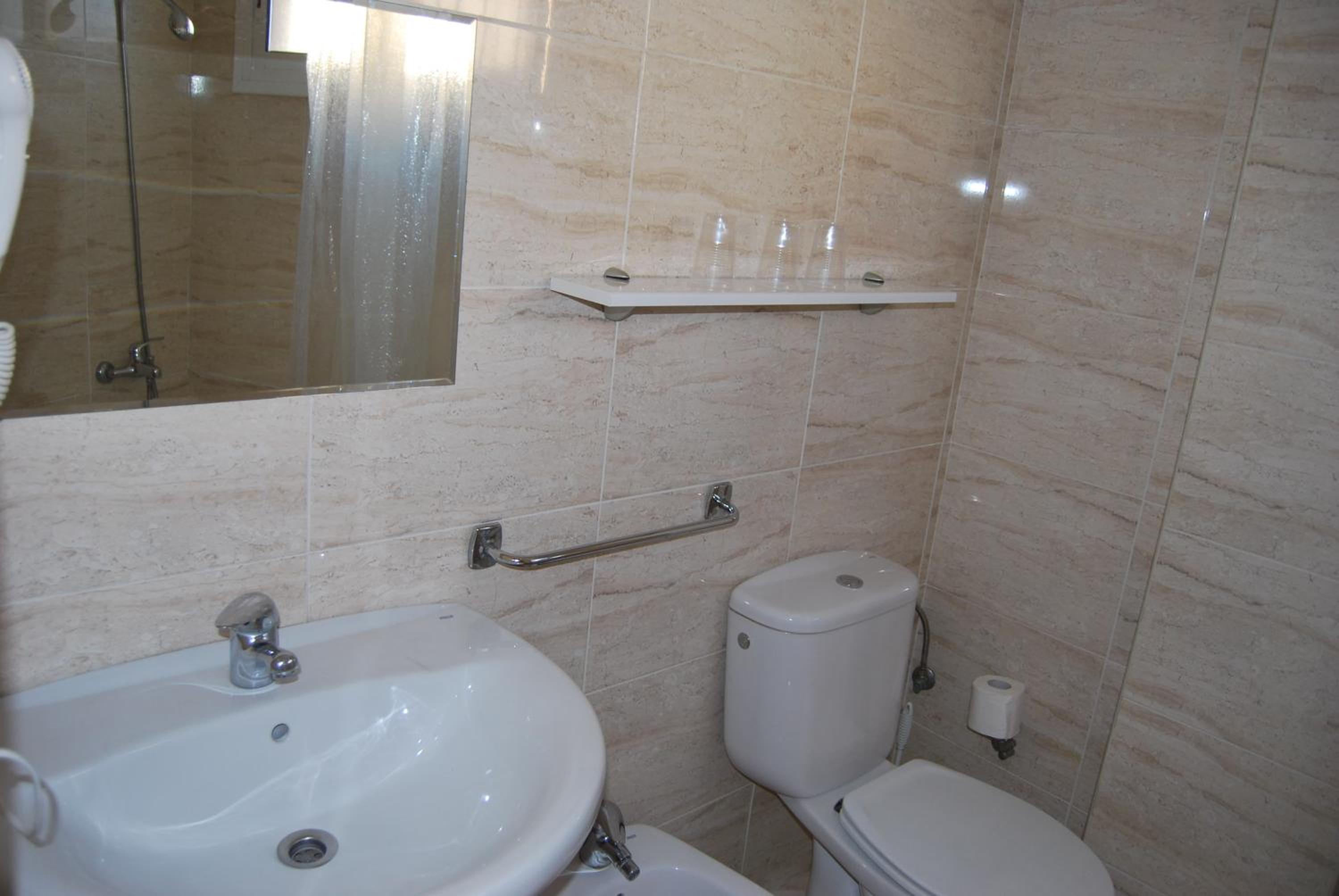 Triple Room with Balcony photo 2