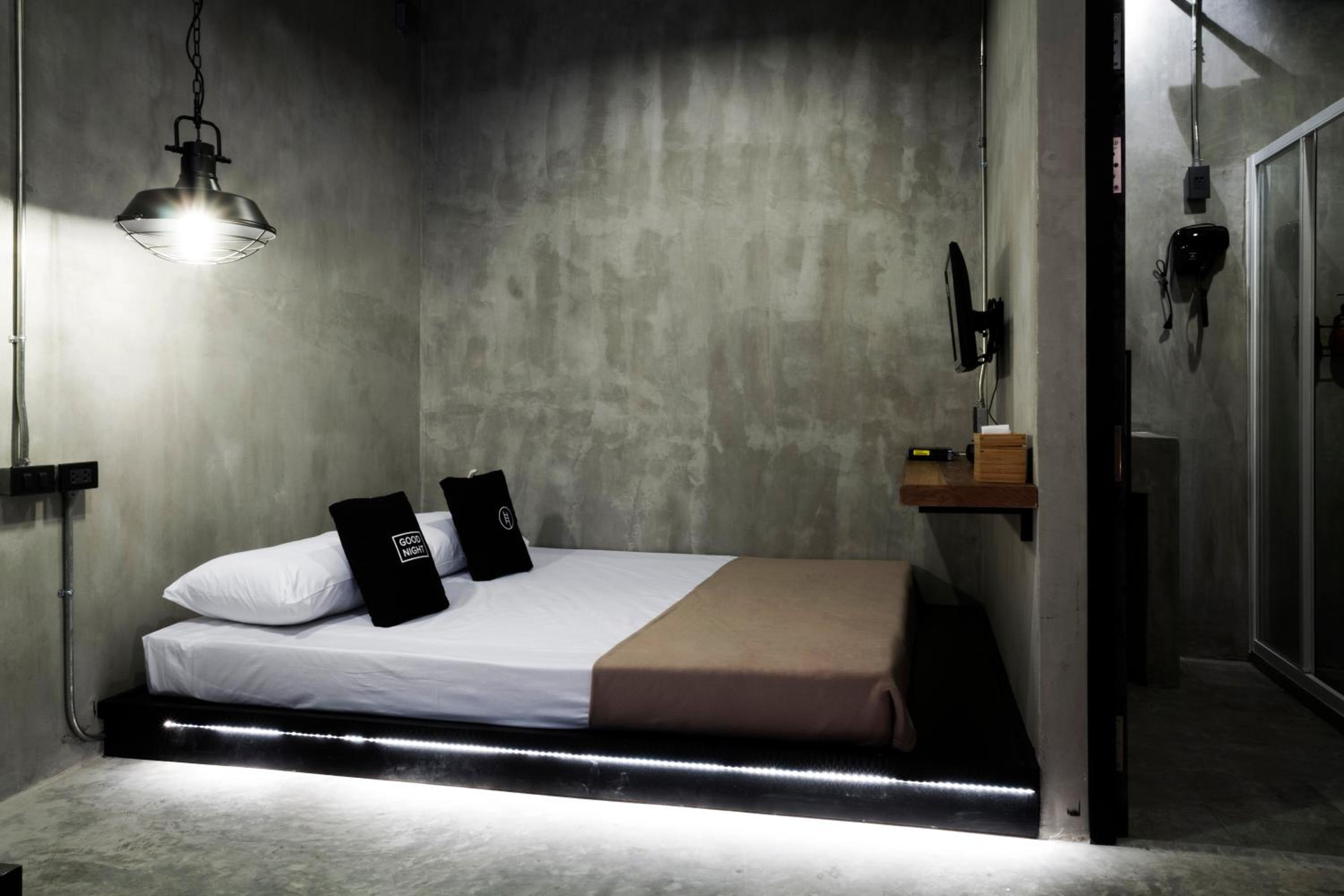 Chambre Double Deluxe avec Douche - Sans Fenêtre