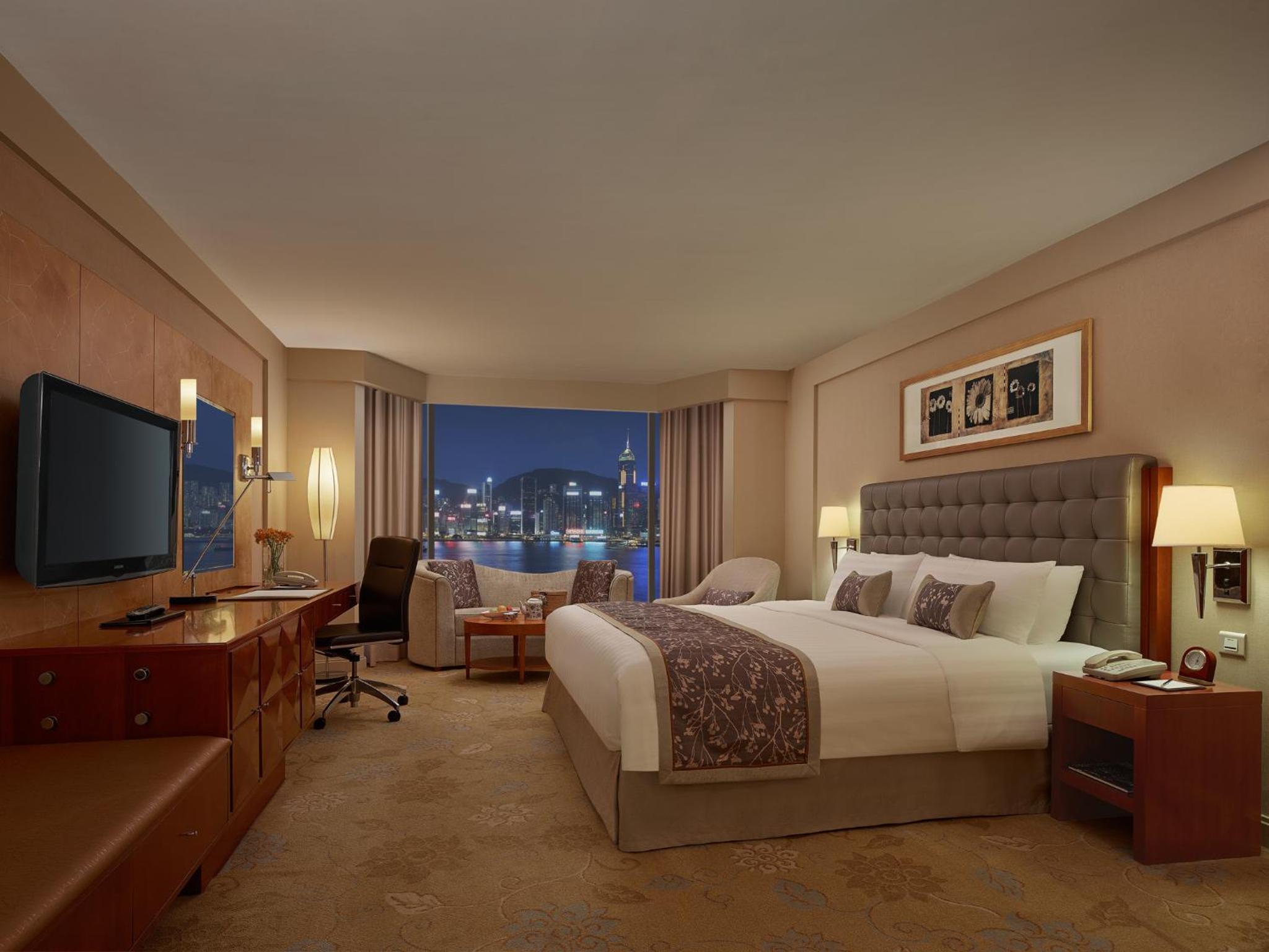 Deluxe King Room with Harbor View