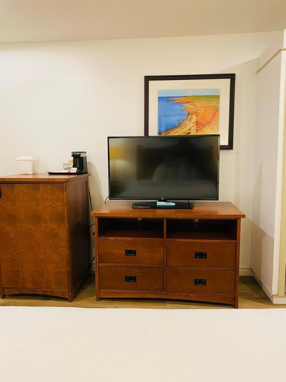 Queen Room - Photo 2