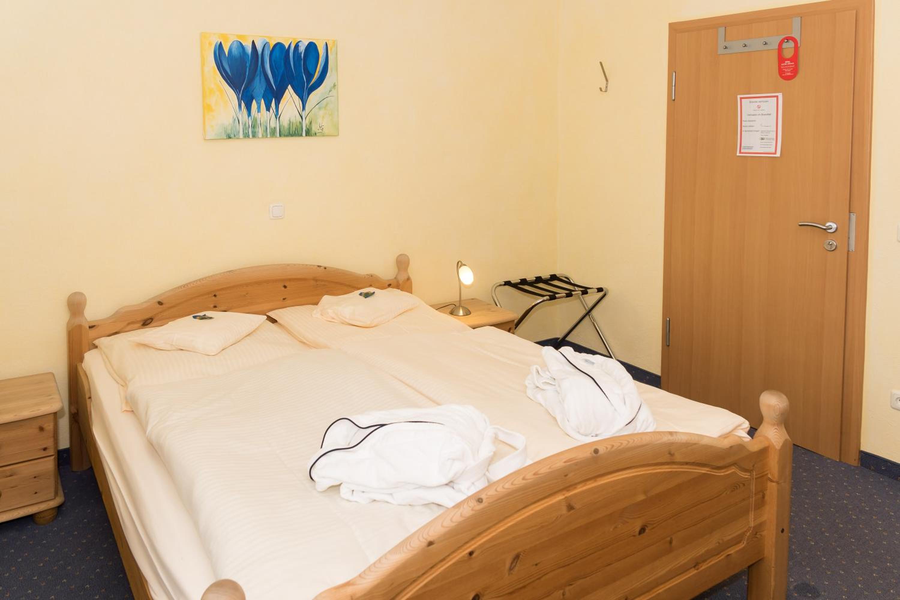Standard Double Room With External Private Bathroom photo 2