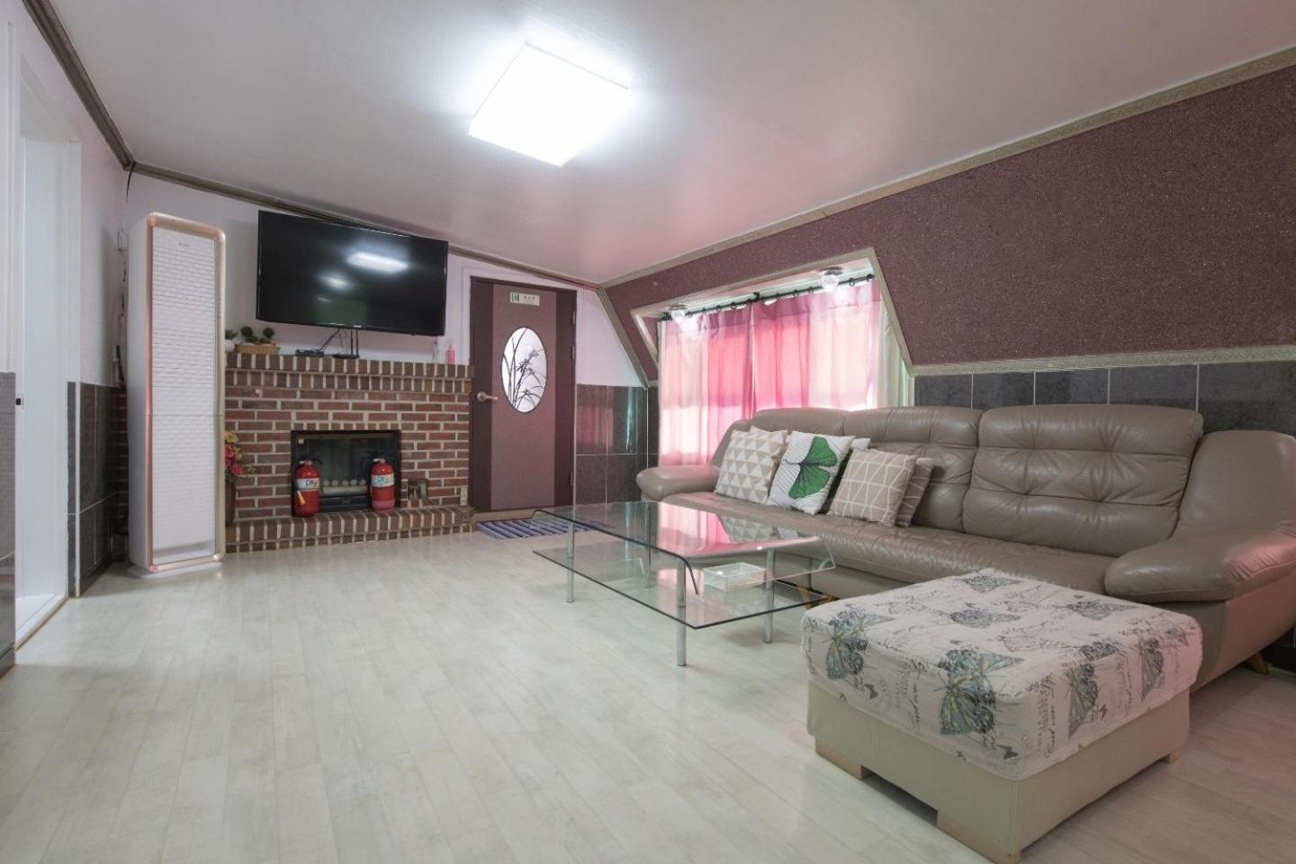 Quadruple Room photo 2