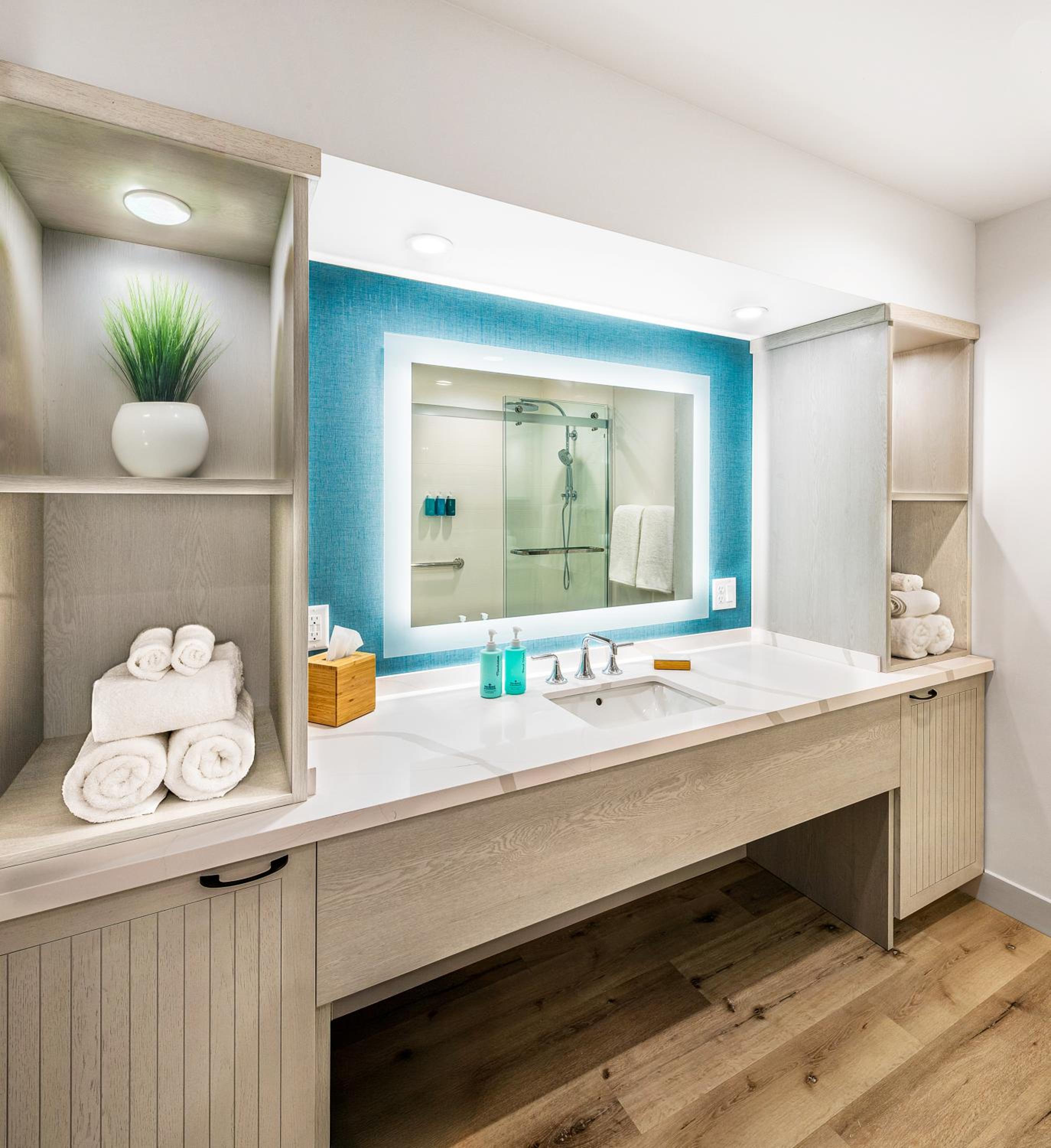 King One Bedroom Suite - Photo 1