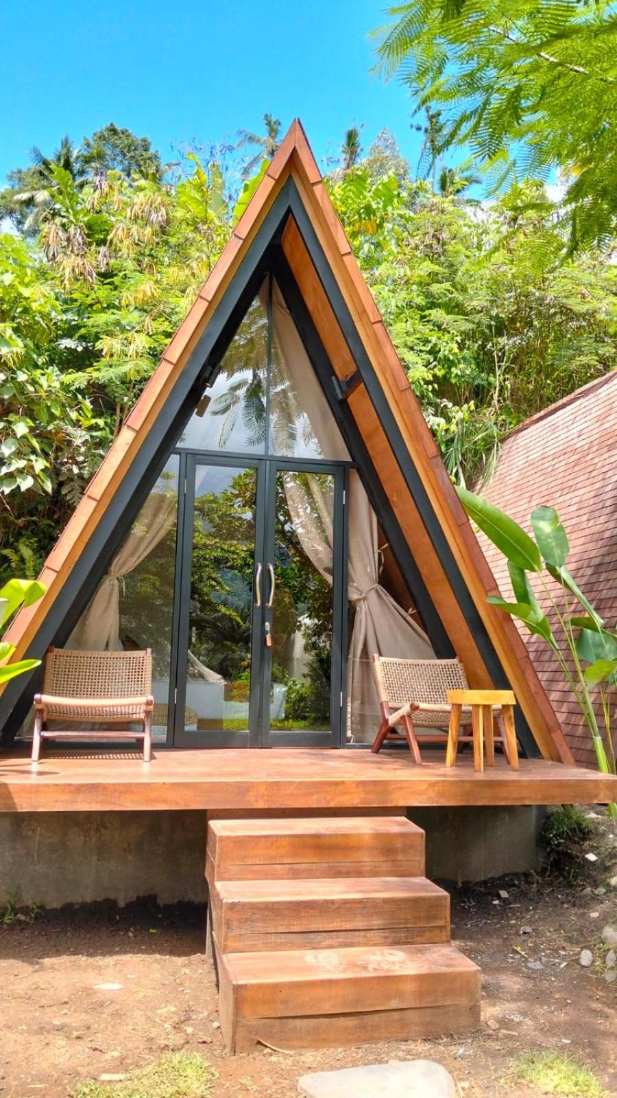 Deluxe Glamping Cabin - Photo 3