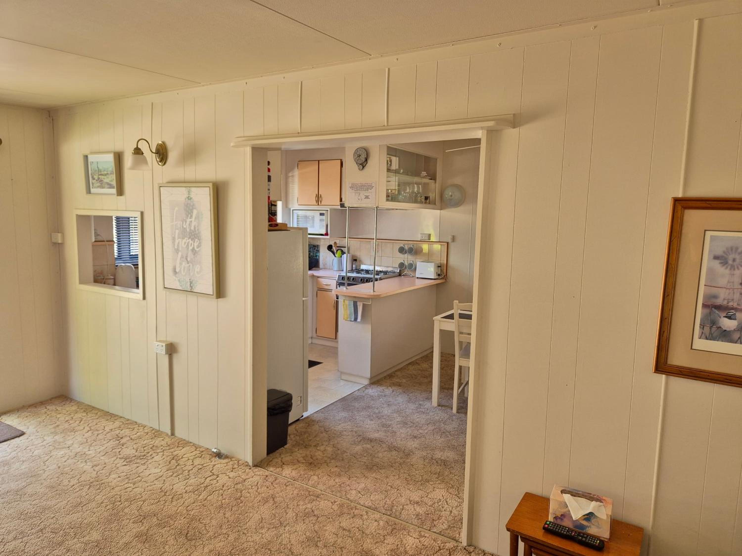 Two-Bedroom Cottage photo 3