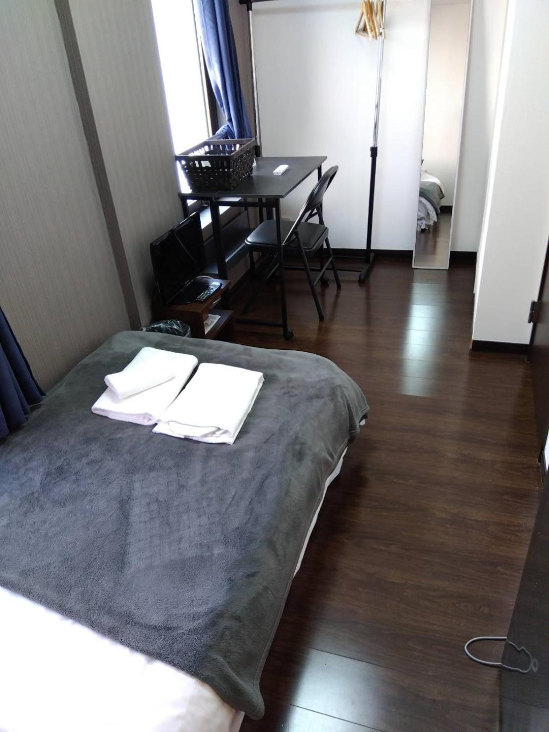 Small Single Room photo 1