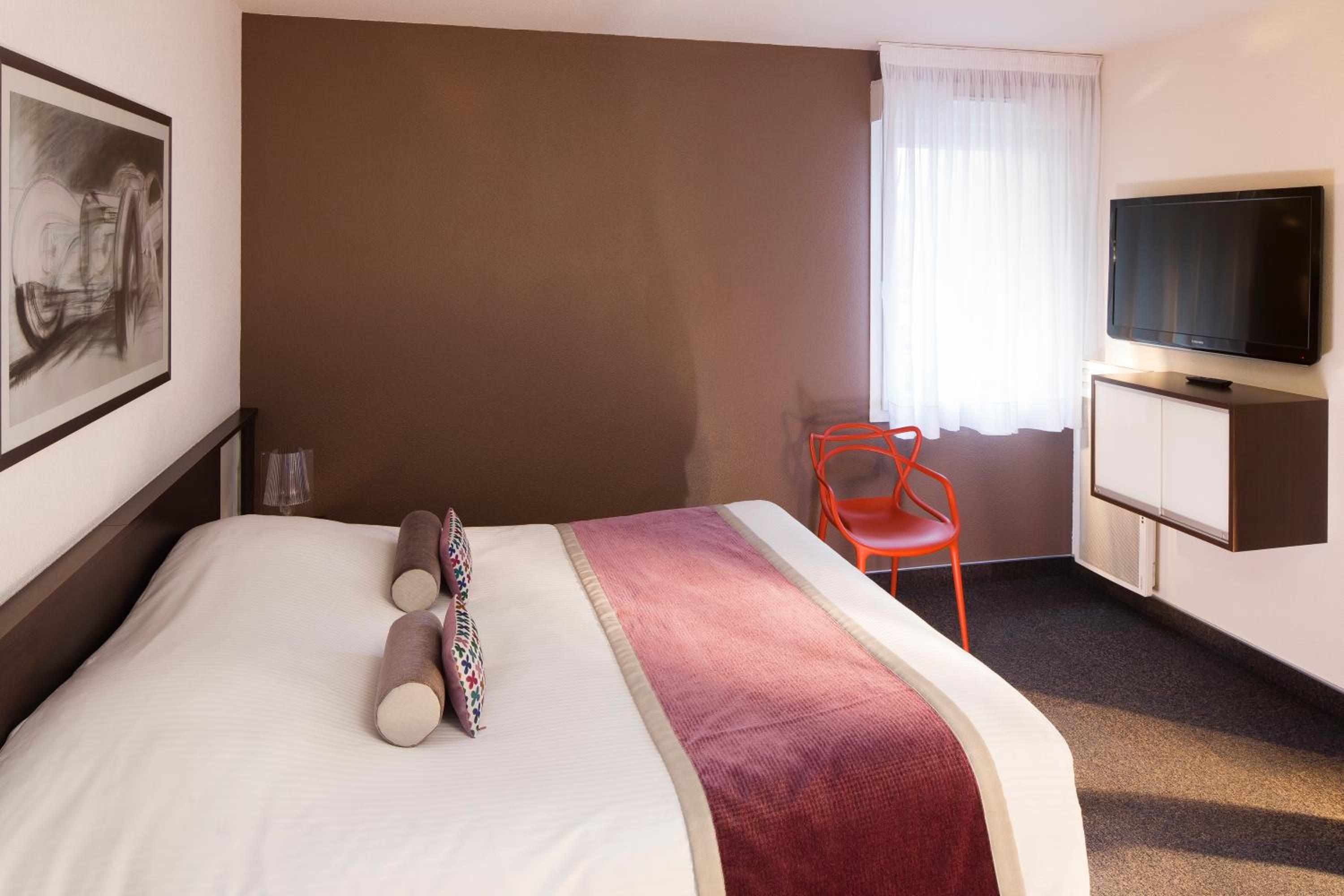 Standard Double Room - Photo 6
