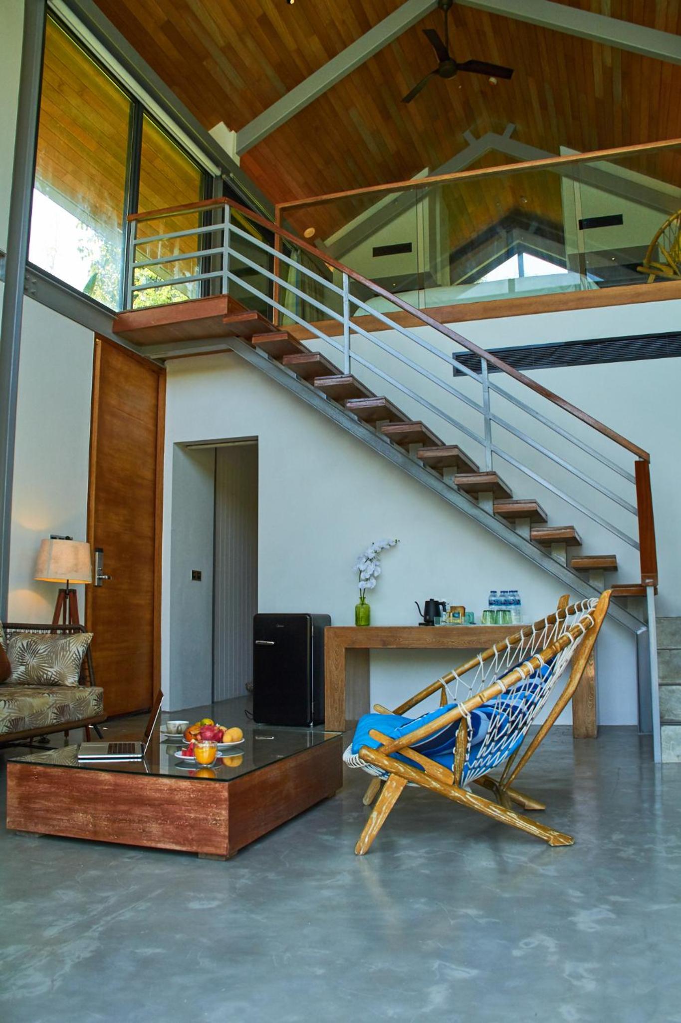Two-Bedroom Villa - Photo 4