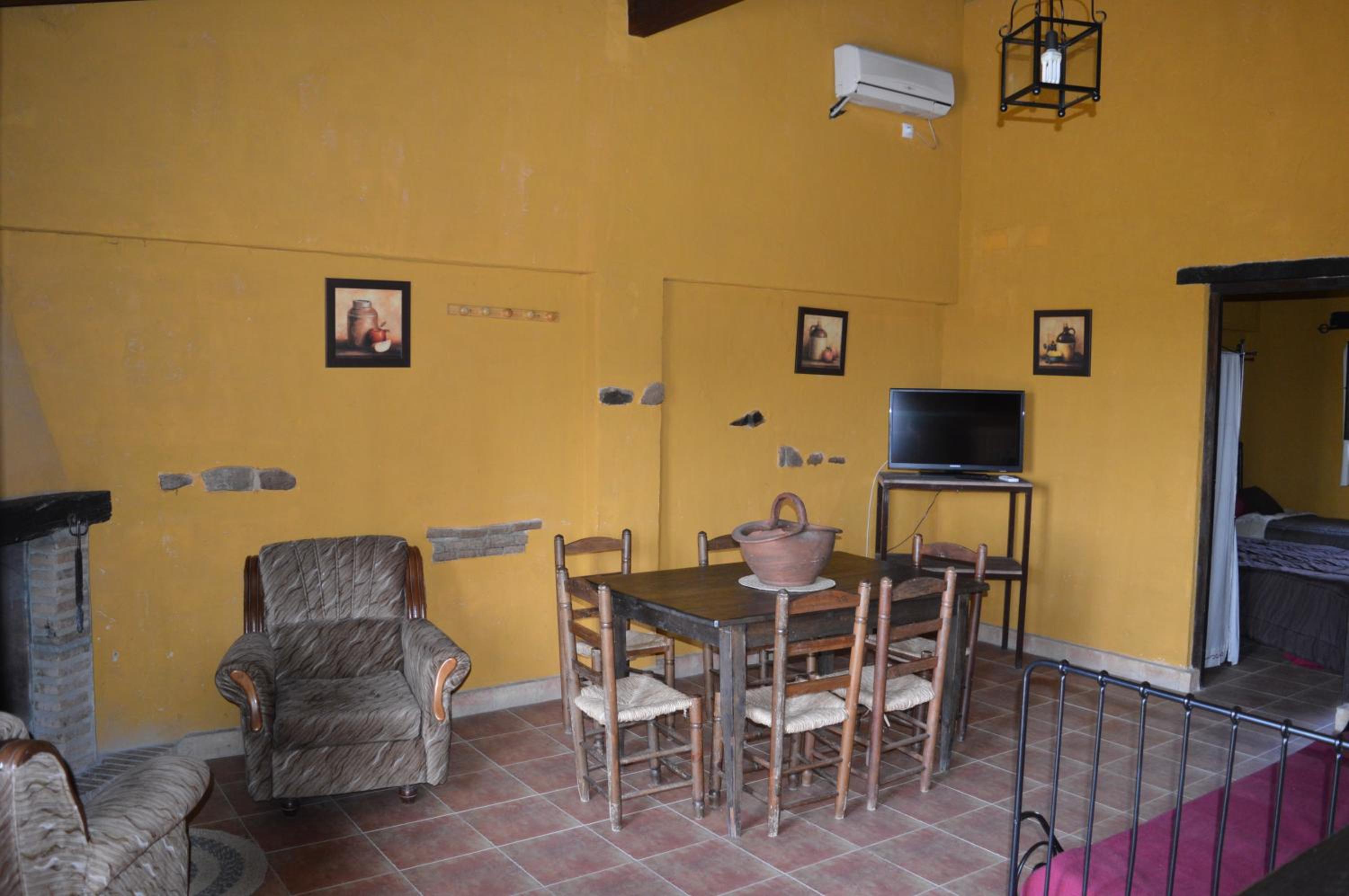 Two-Bedroom Cottage photo 3