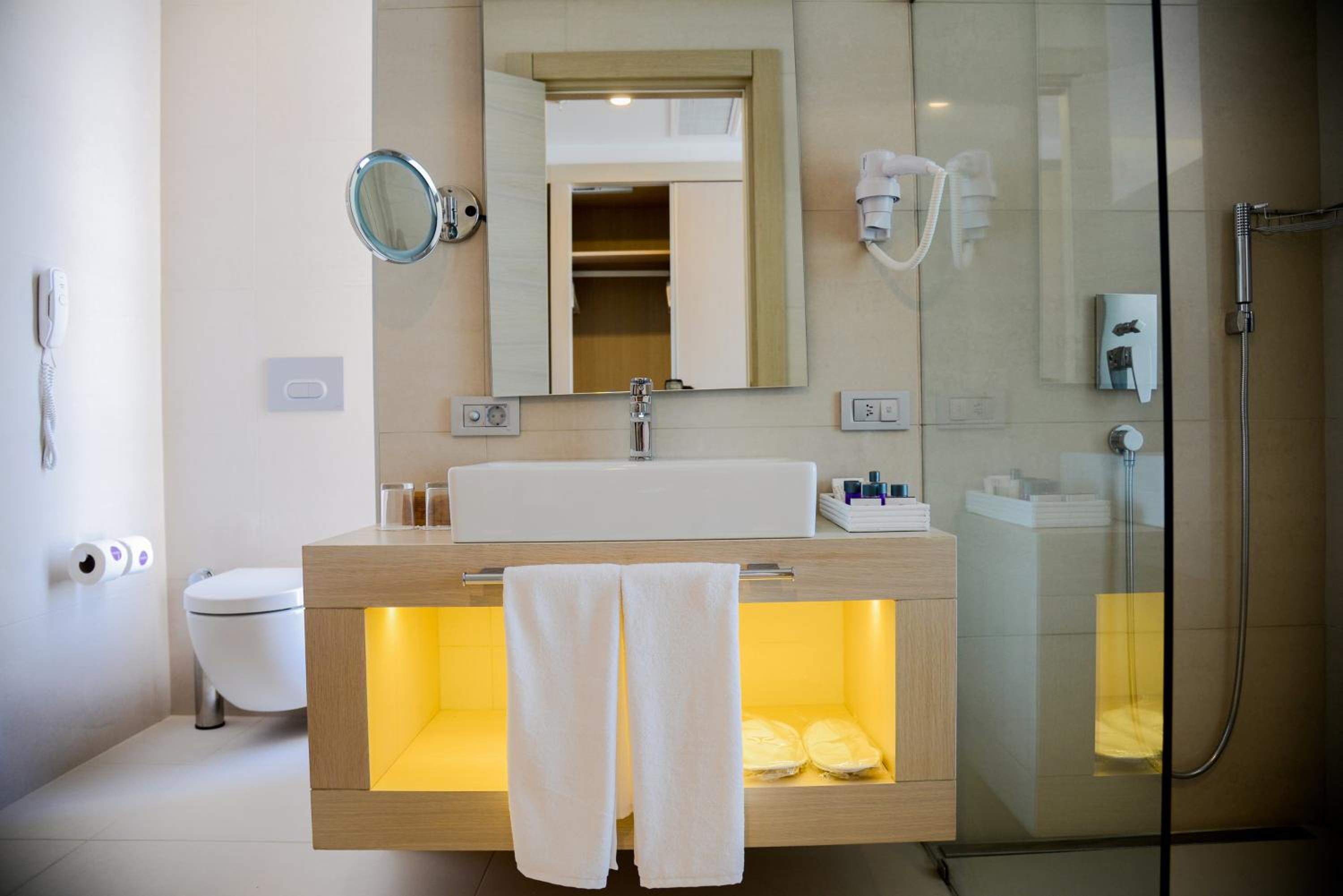 Family Suite - Photo 14