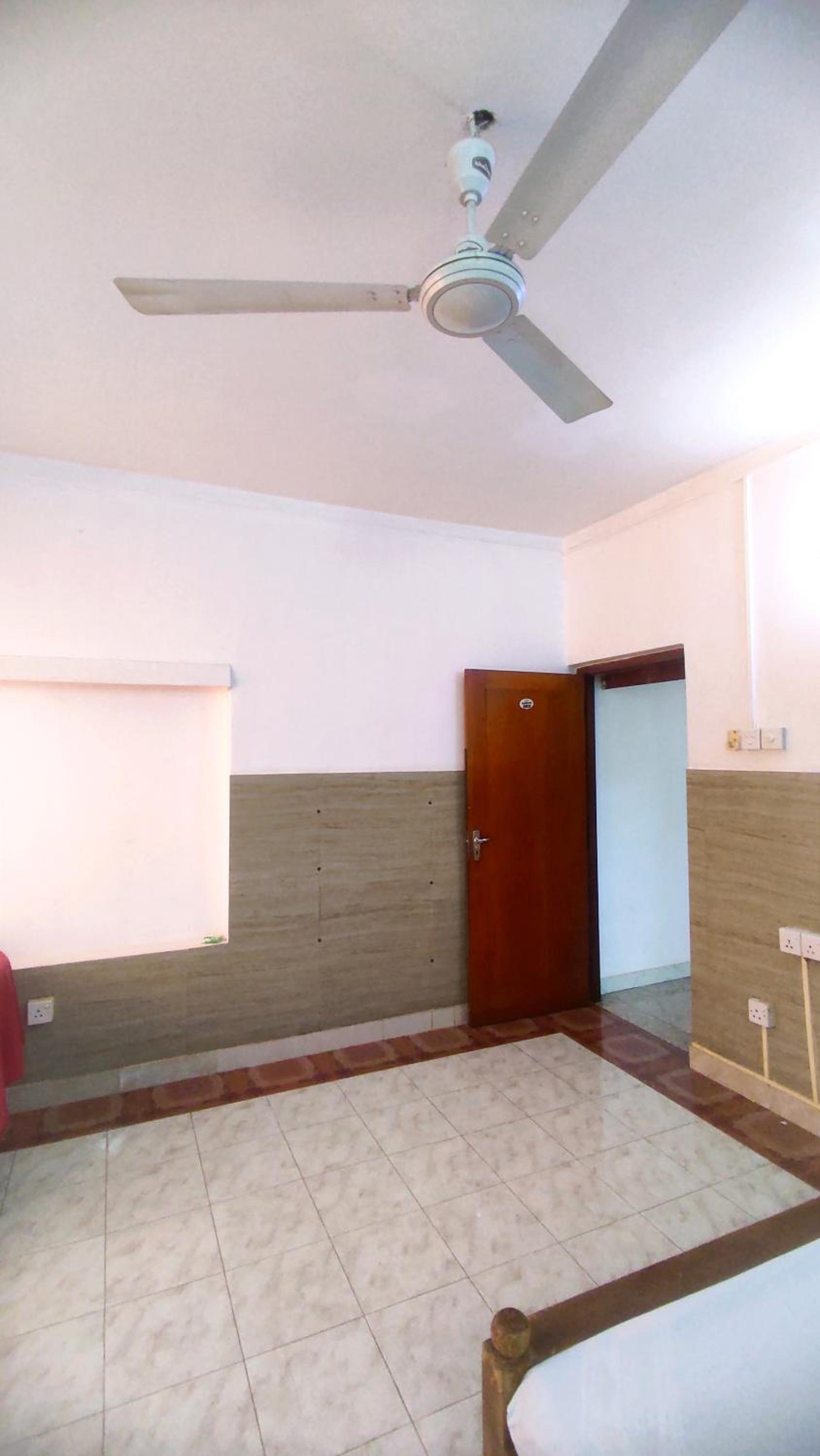 Budget Single Room photo 3